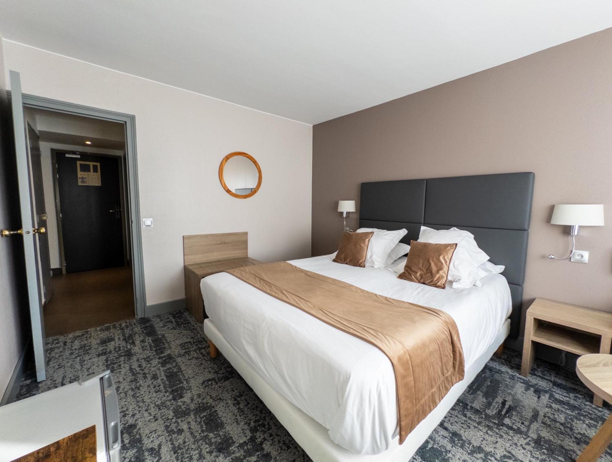 Standard Double Room,1663737357:JPEG