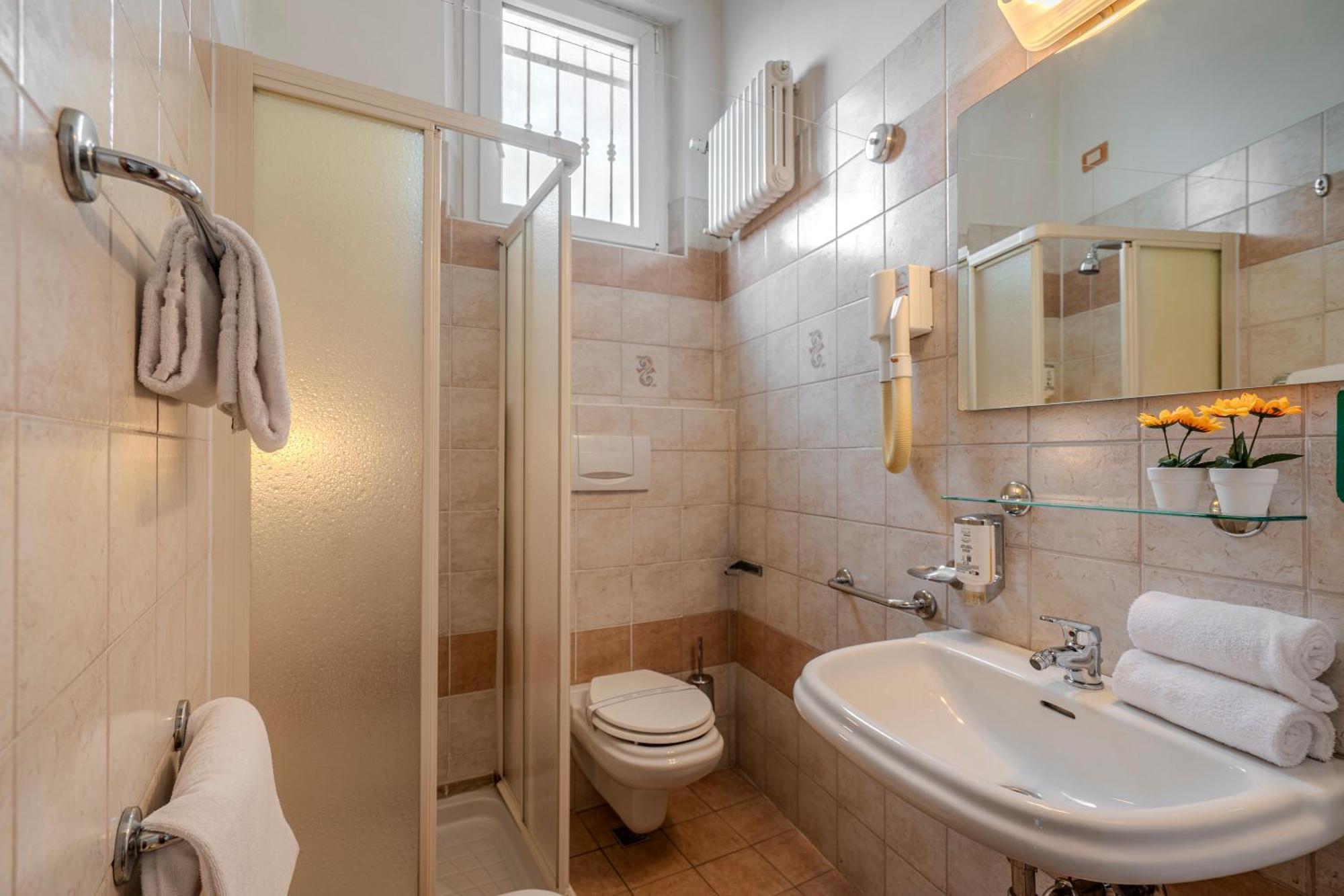 Standard Double or Twin Room Balcony,1730000923:JPEG