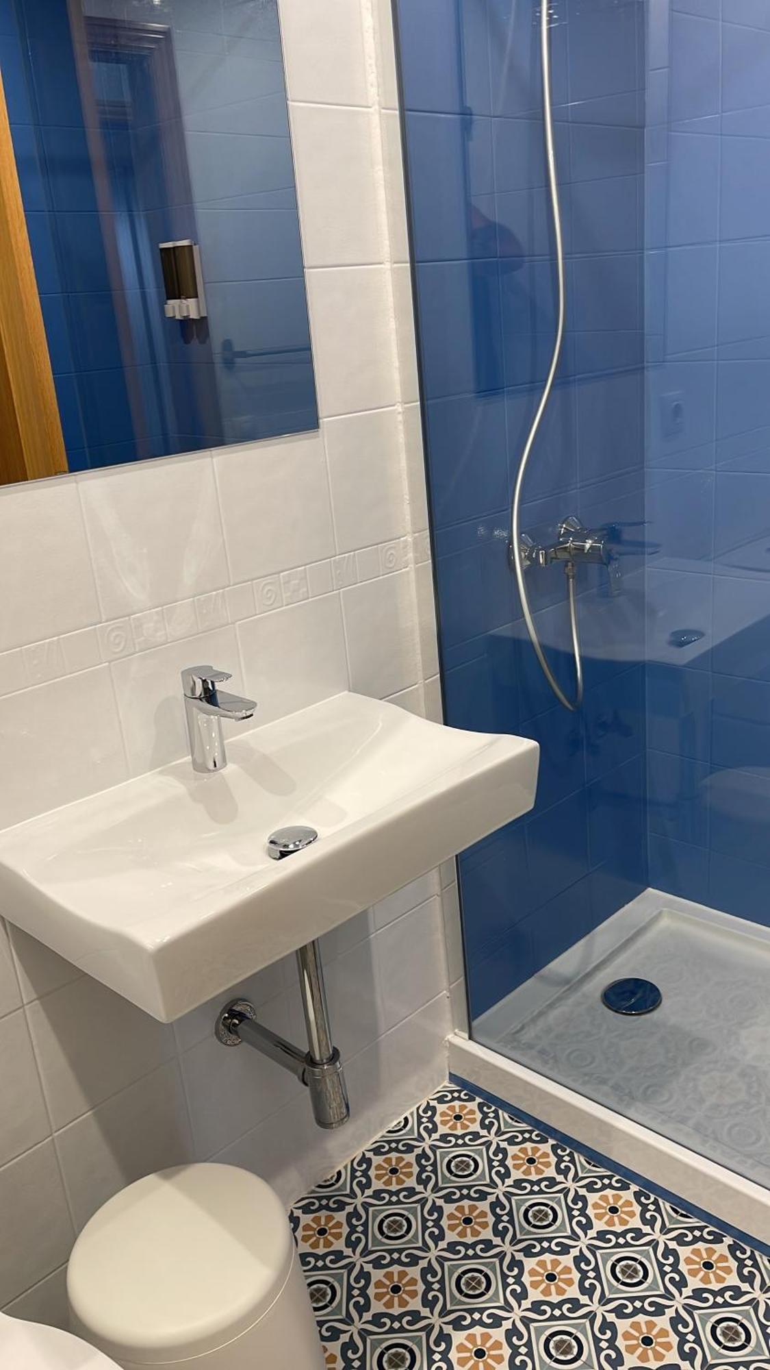 Habitación Doble Pequeña con baño compartido