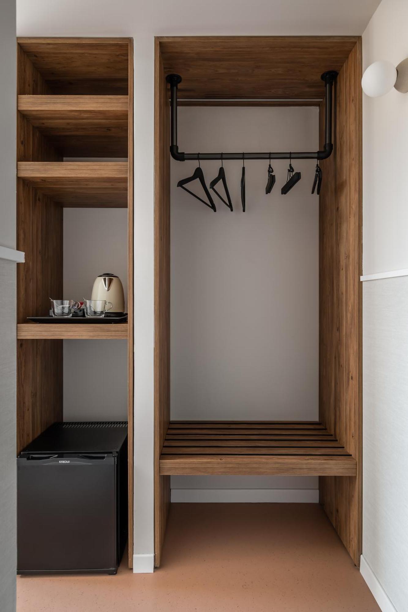 Double Room,1636891595:JPEG