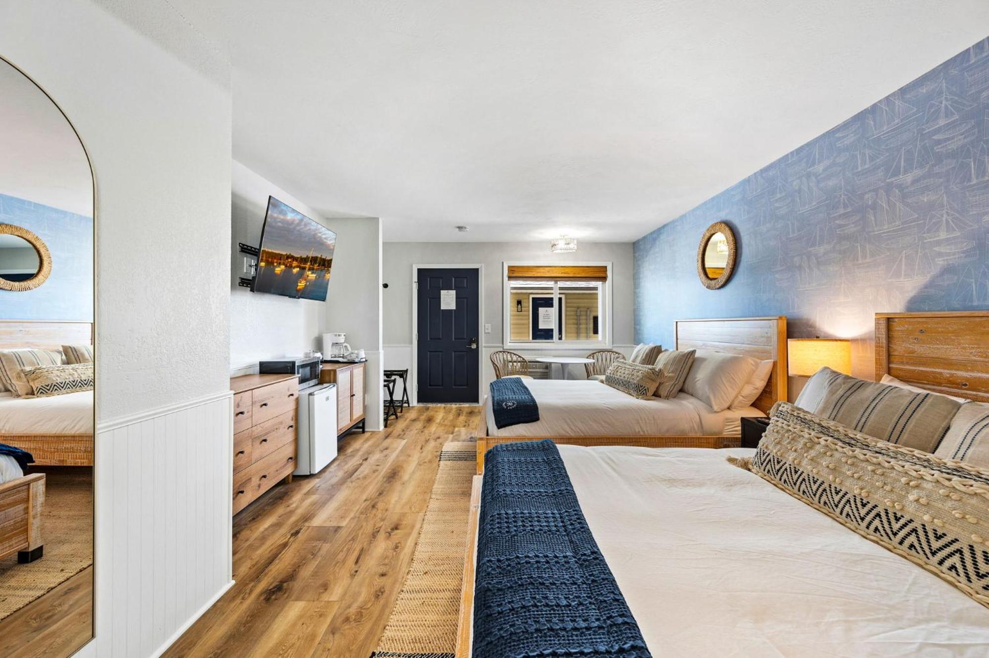 Large Double Room