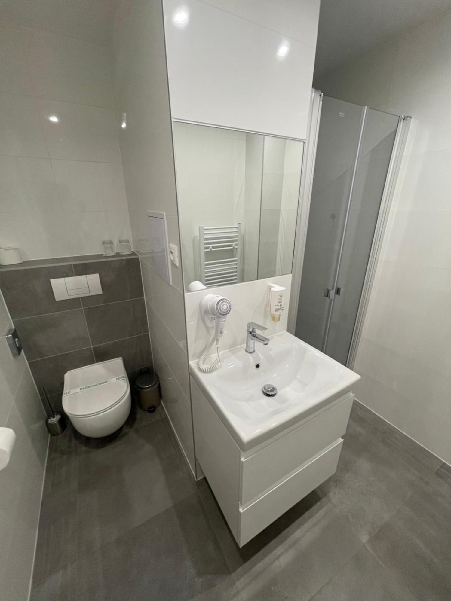 Premium Double or Twin Room with free air conditioning