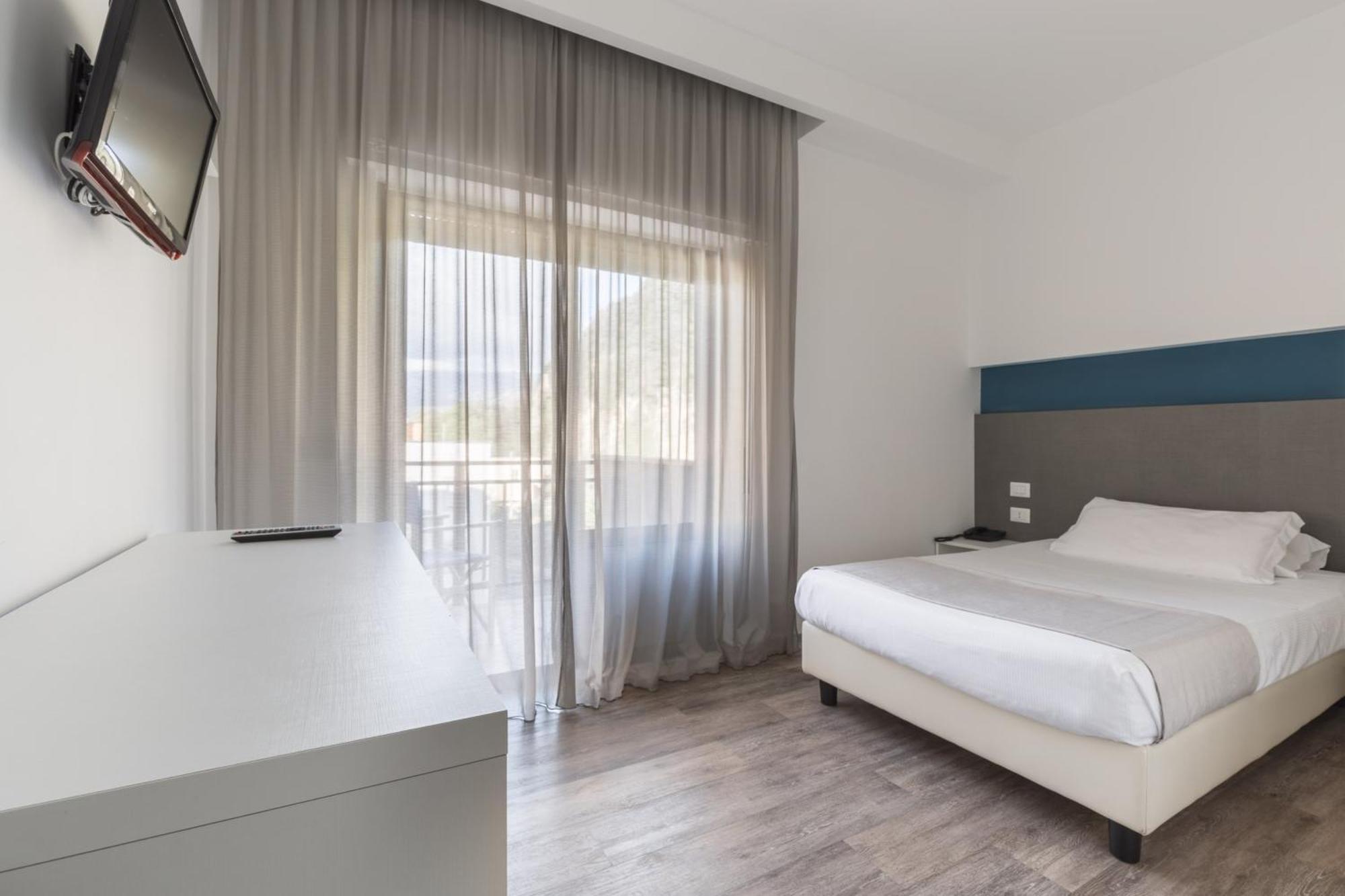Superior Single Room,1639551041:JPEG