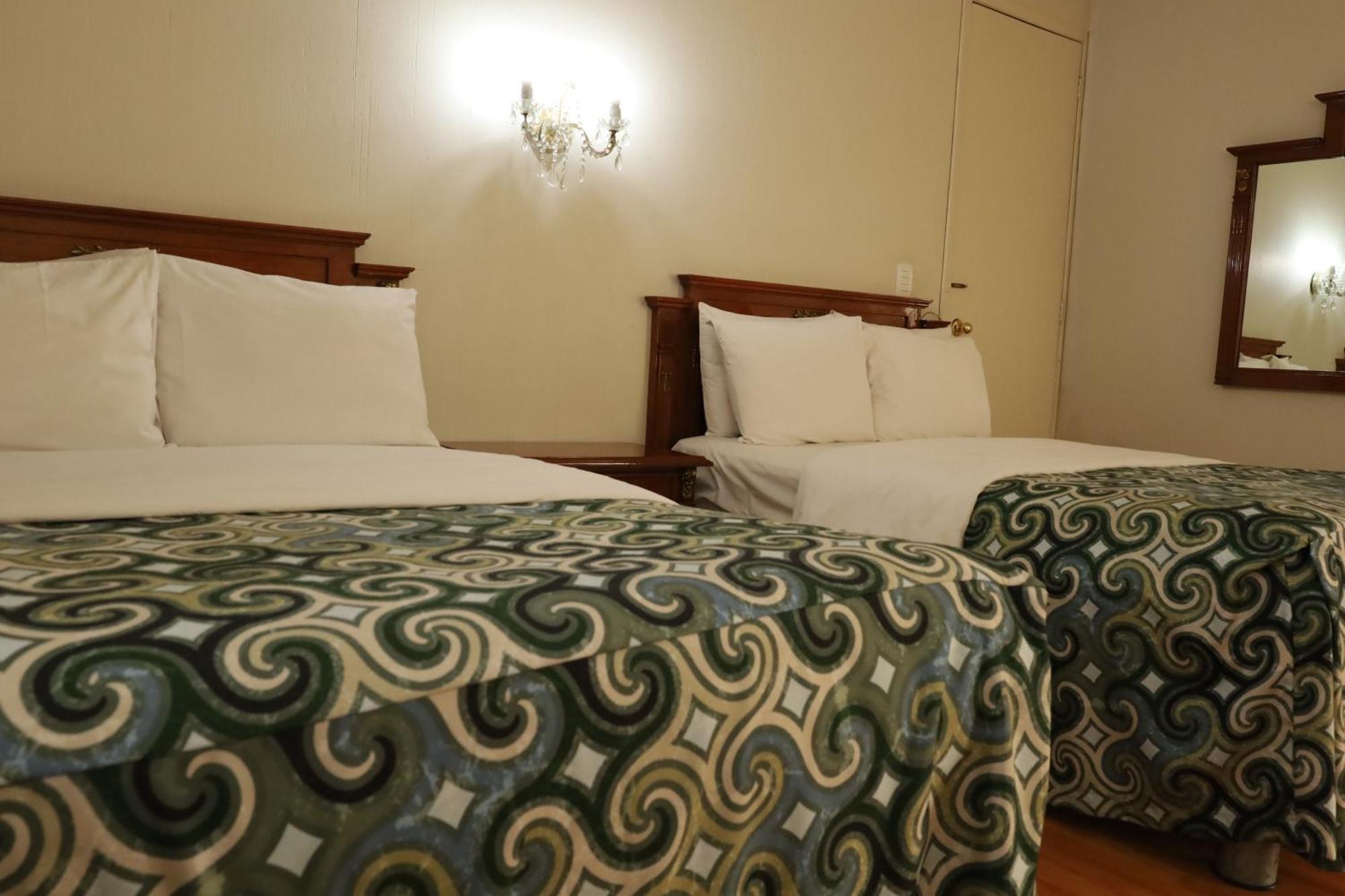 Junior Suite,1639553931:JPEG