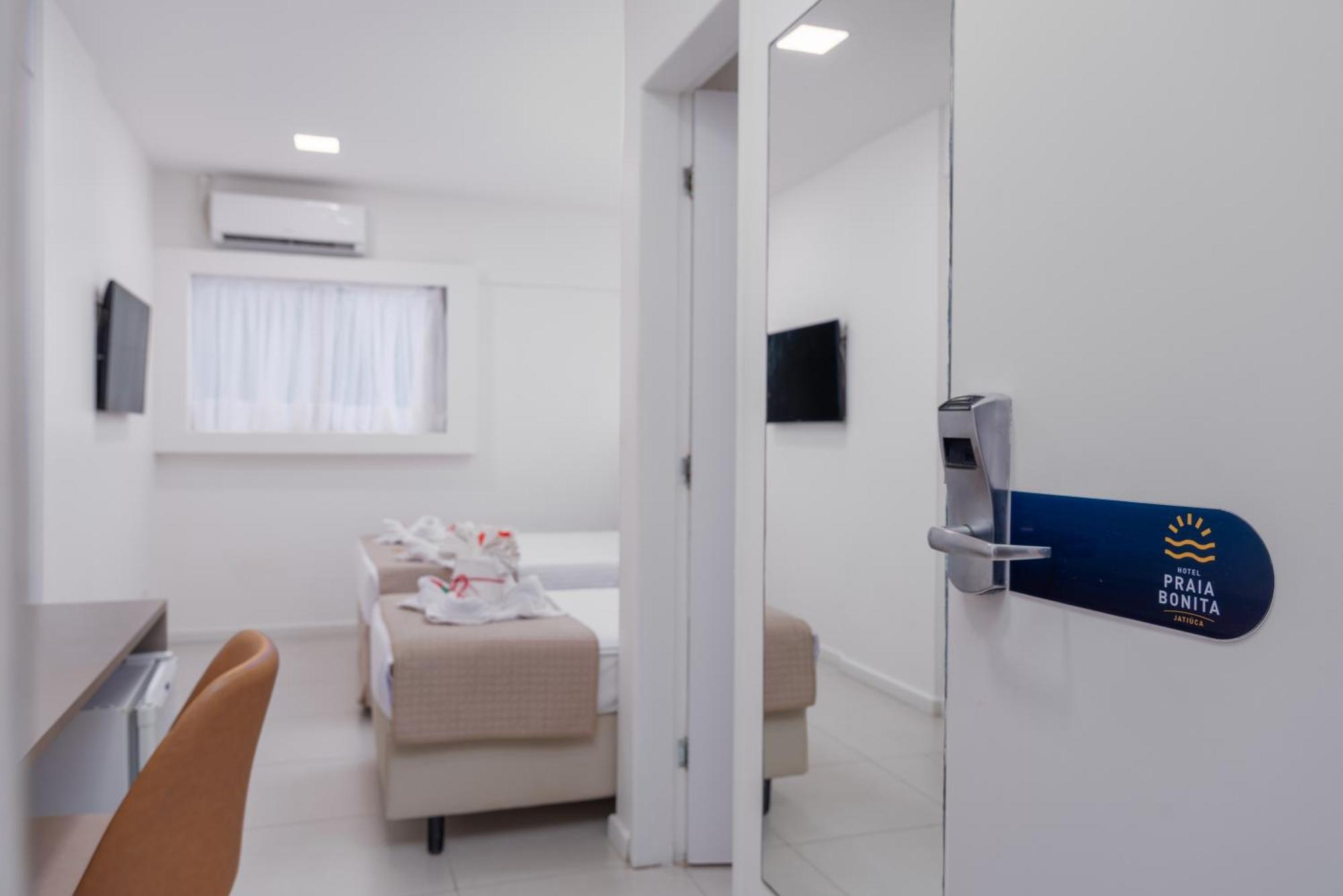 Premium Double Room 1 no sea view