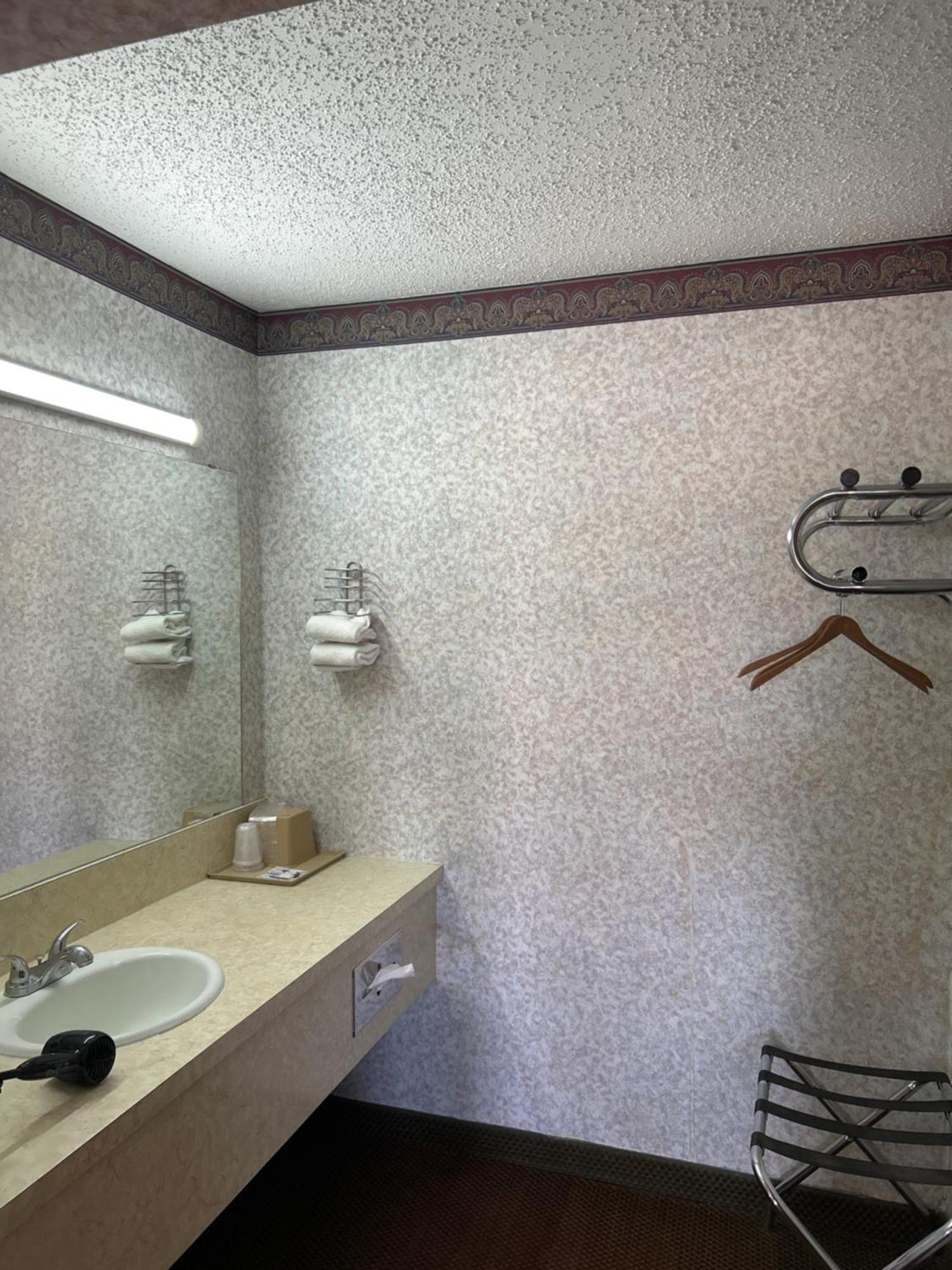 Deluxe Double Room Two Double Beds Non-Smoking