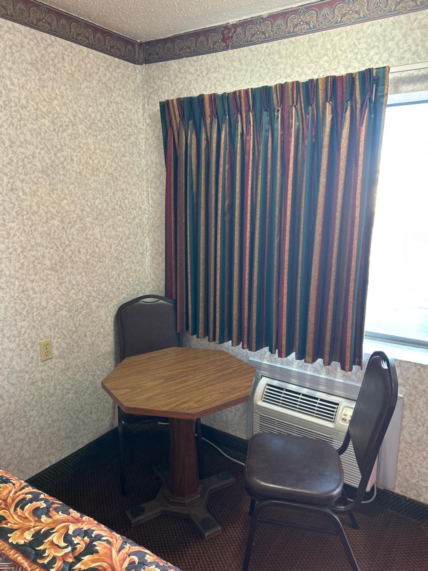Deluxe Double Room Two Double Beds Non-Smoking