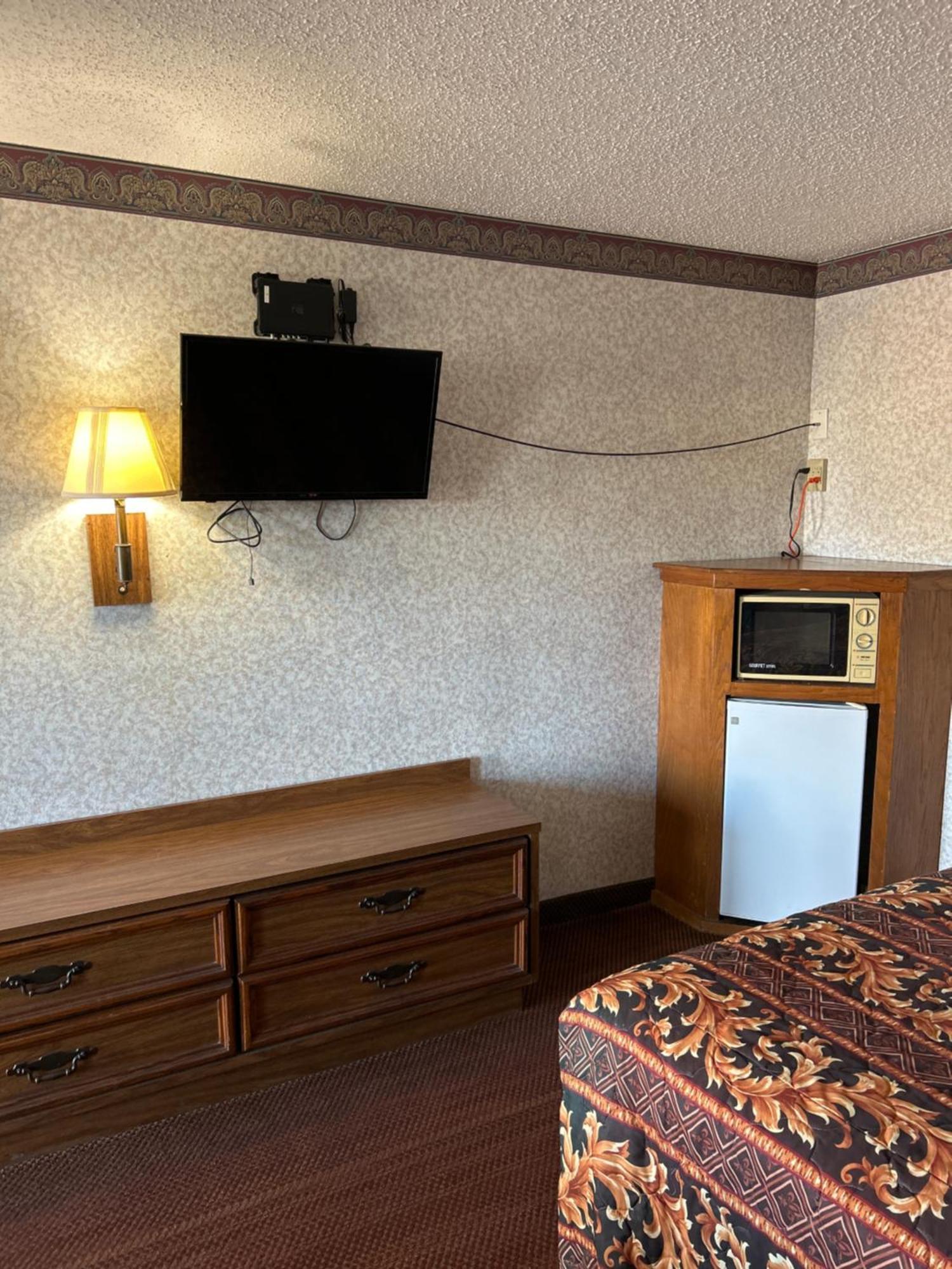Deluxe Double Room Two Double Beds Smoking