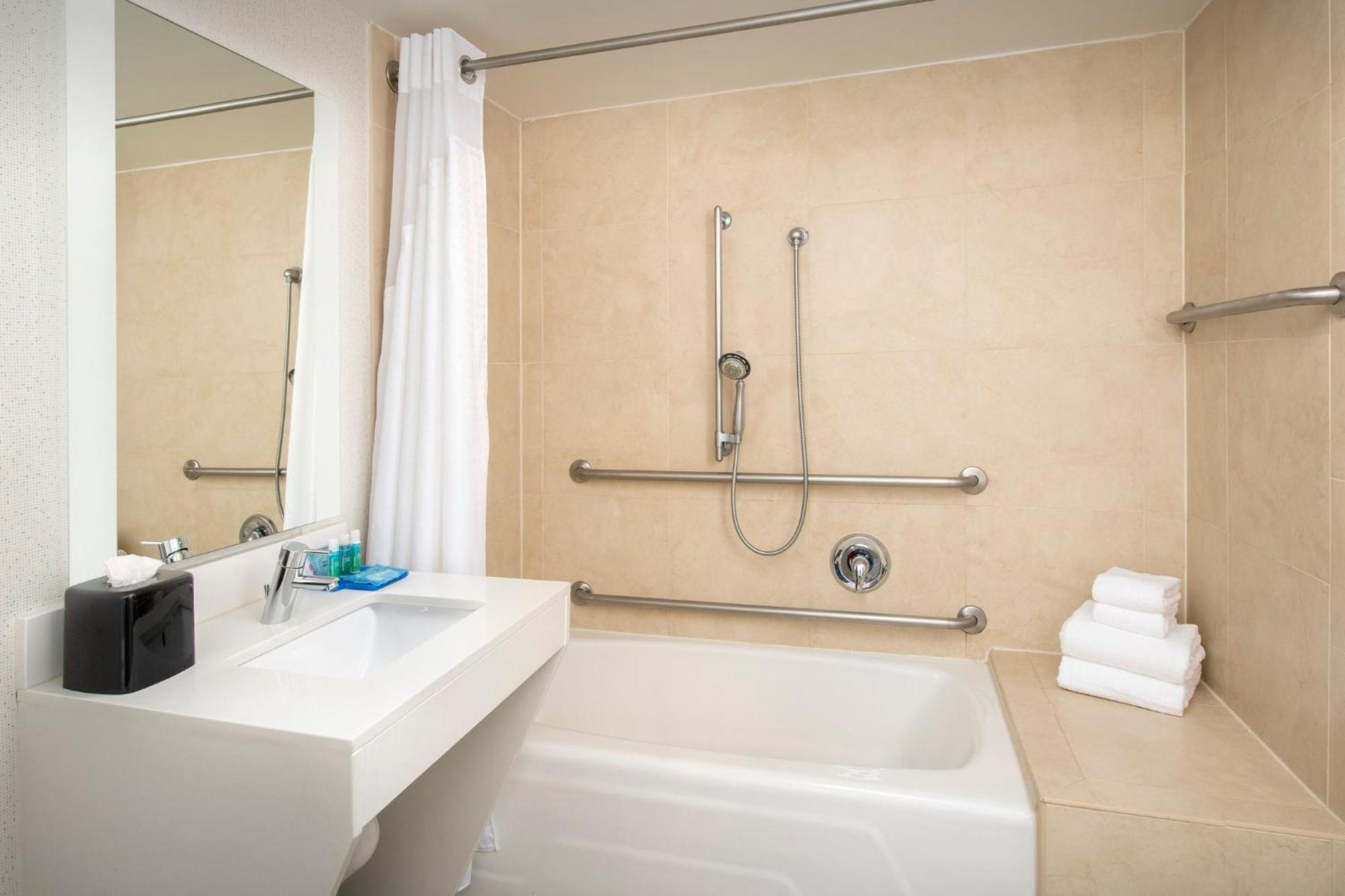 King Room Mobility Access or Hearing Accessible