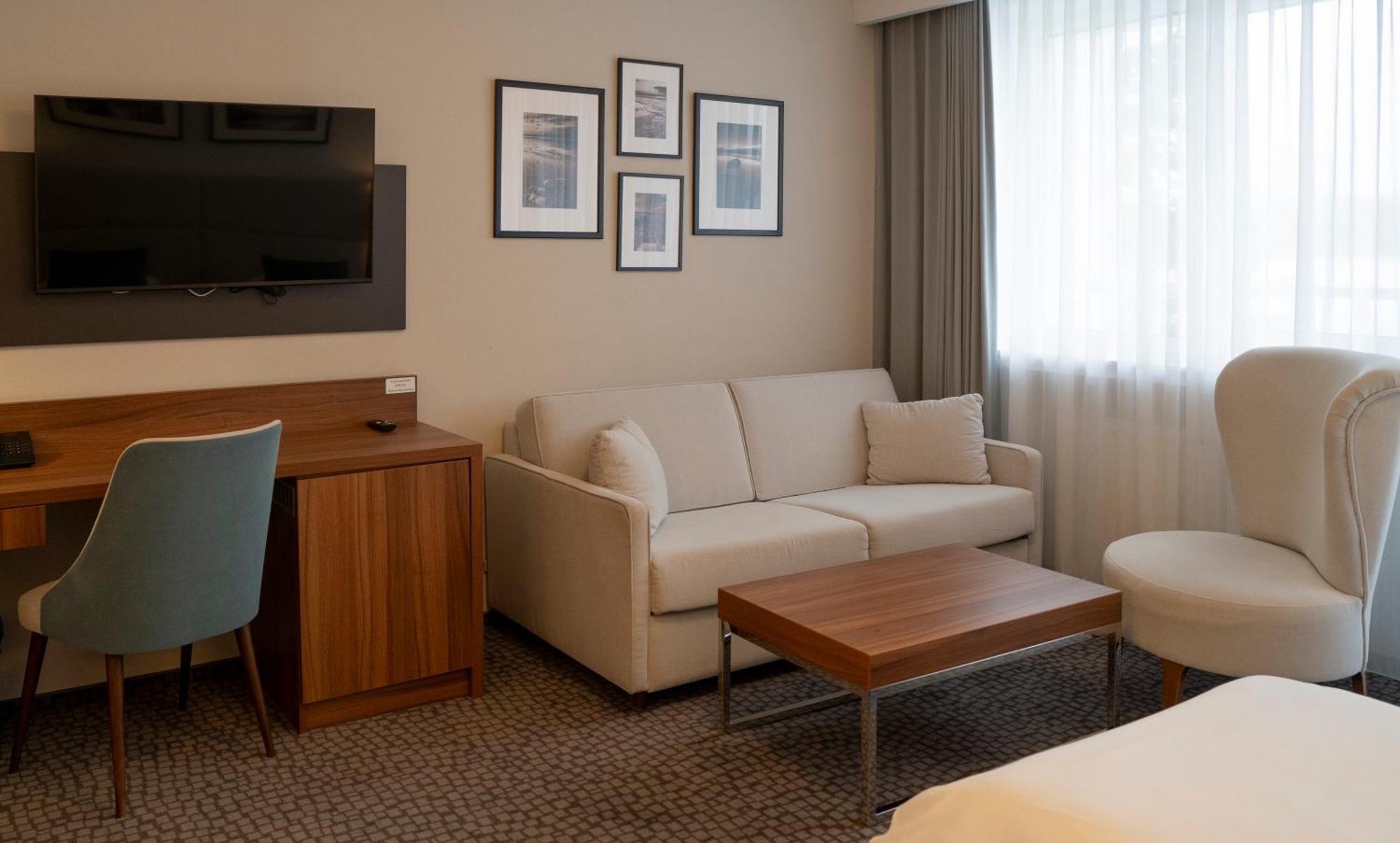 Standard Family Room