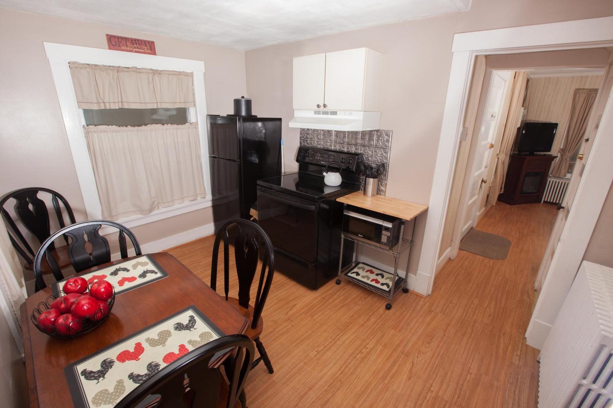 One-Bedroom Suite,1656203030:JPEG