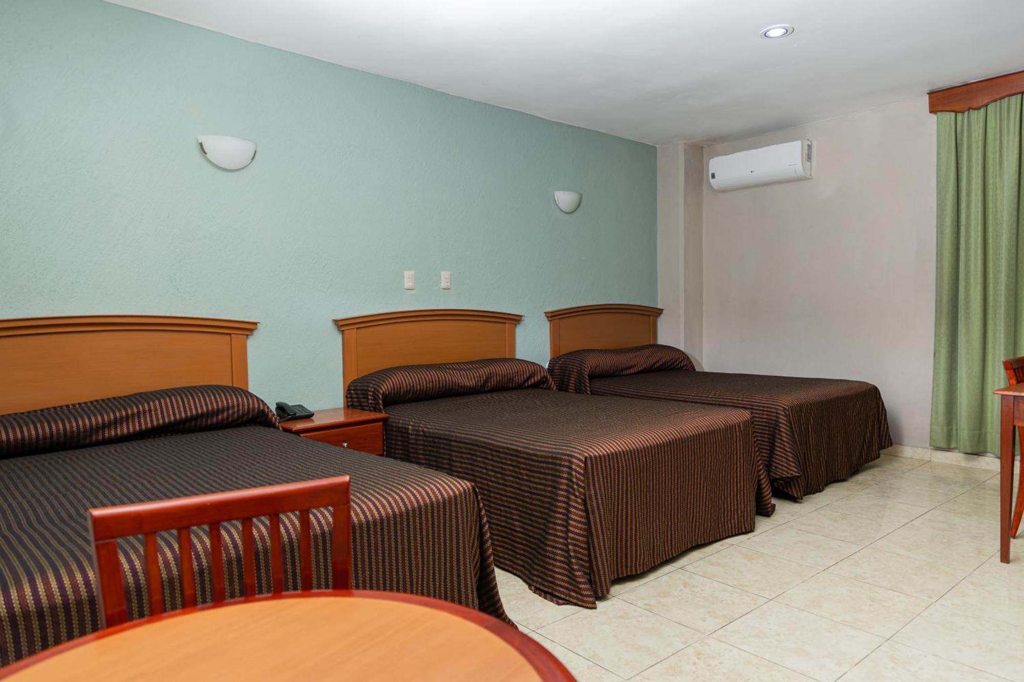 Habitación Triple Básica