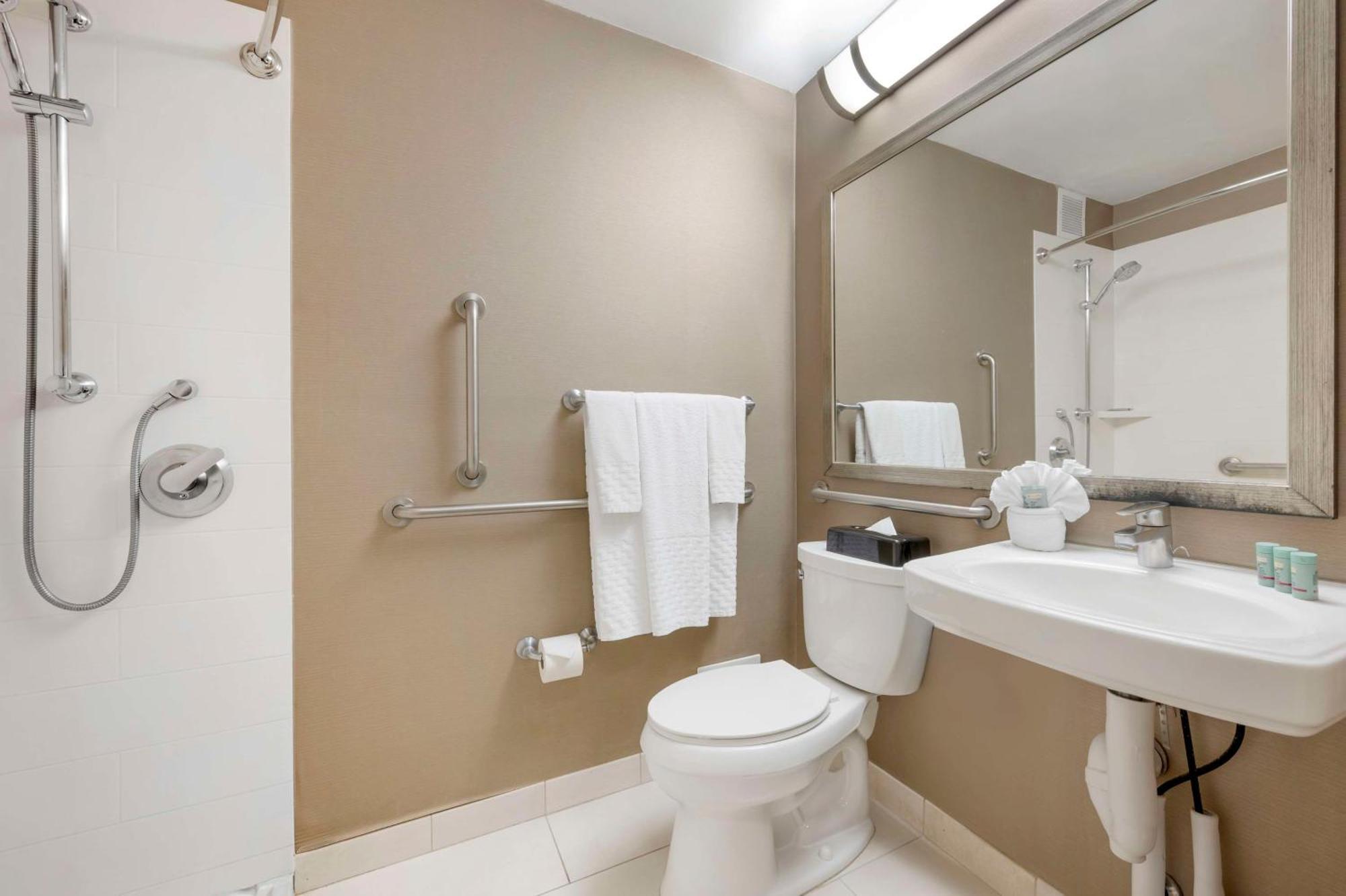 Single Queen Economy Room Disability Access