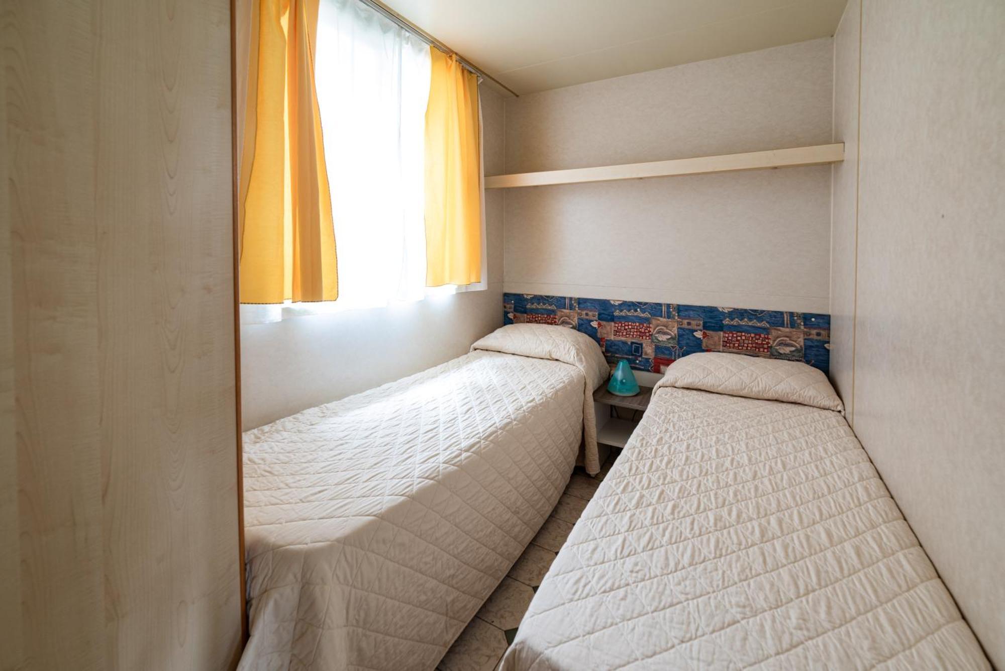 Mobile Home,1645664777:JPEG