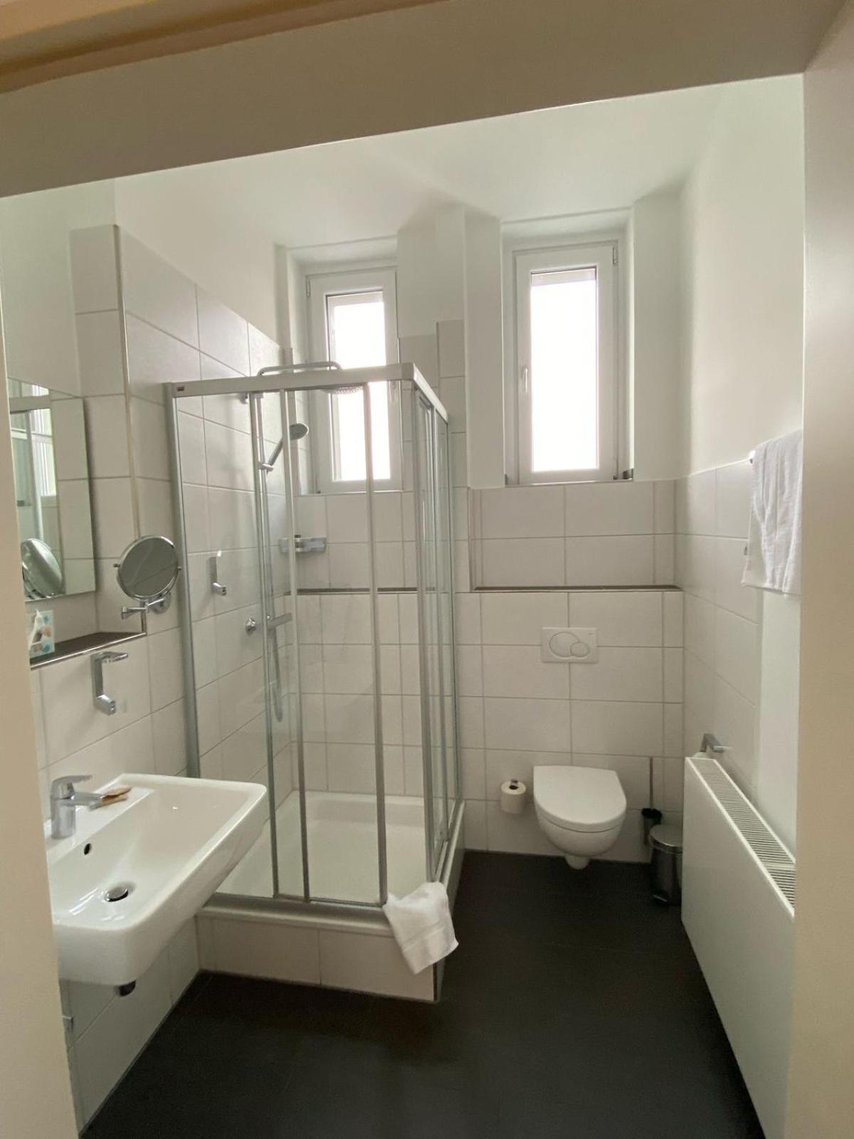 Double Room Private Bathroom
