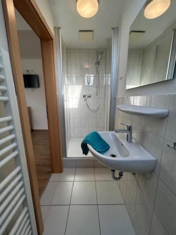 Double Room Private Bathroom