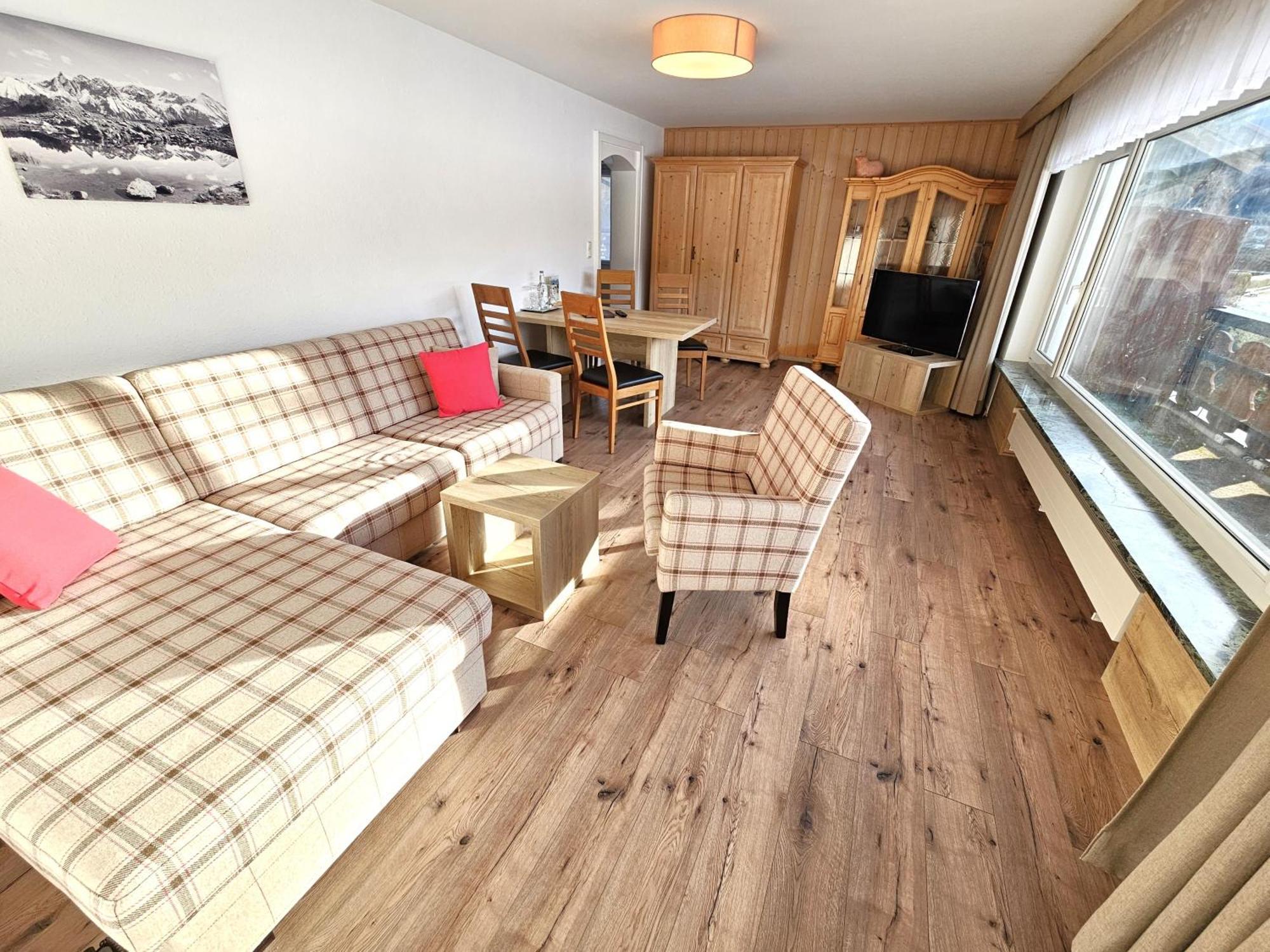 Junior Suite Mountain View