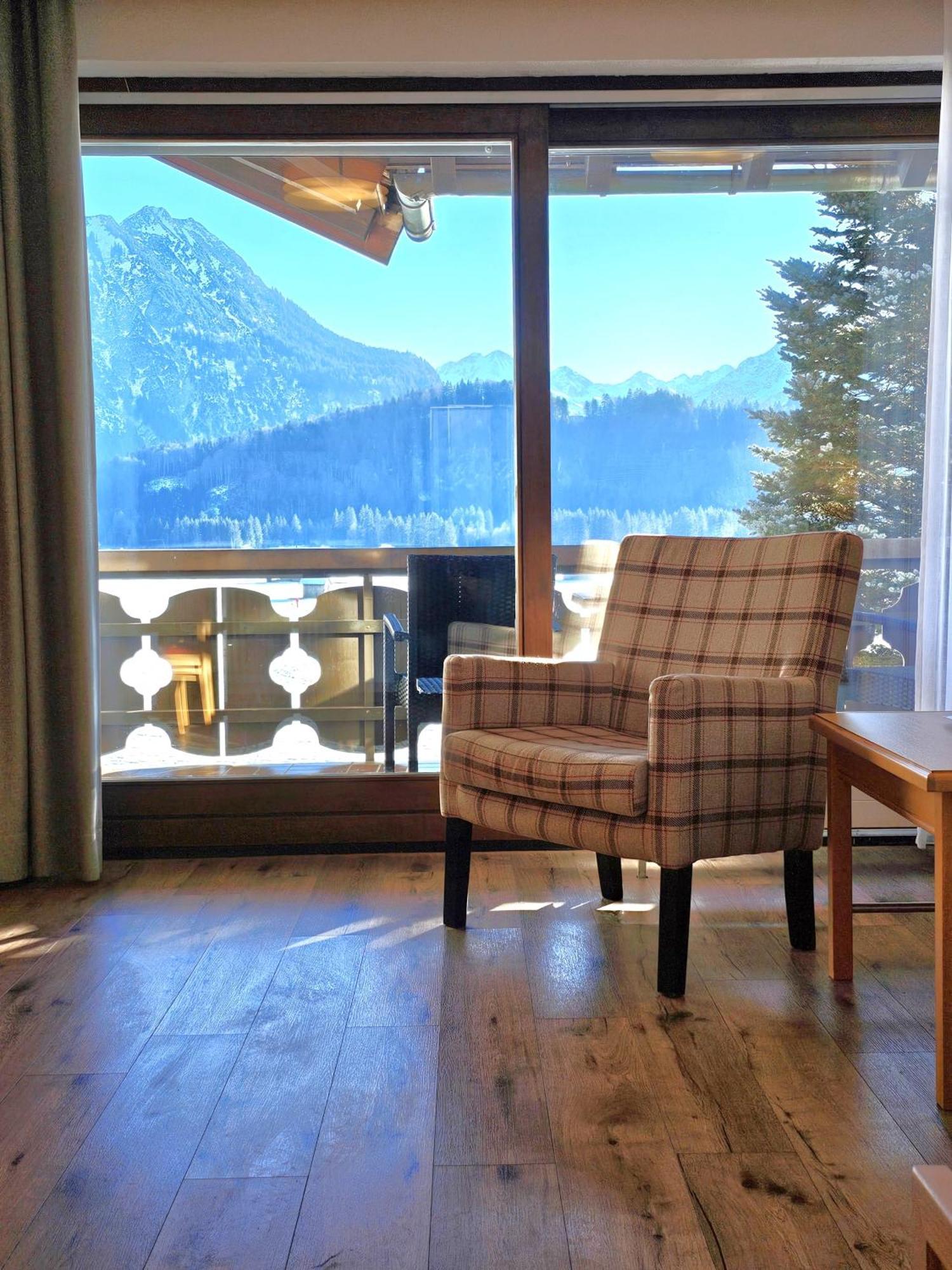 Double Room Mountain View