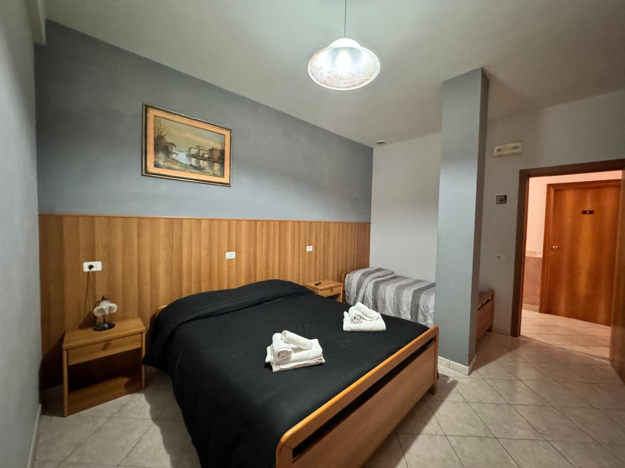 Triple Room,1646469225:JPEG