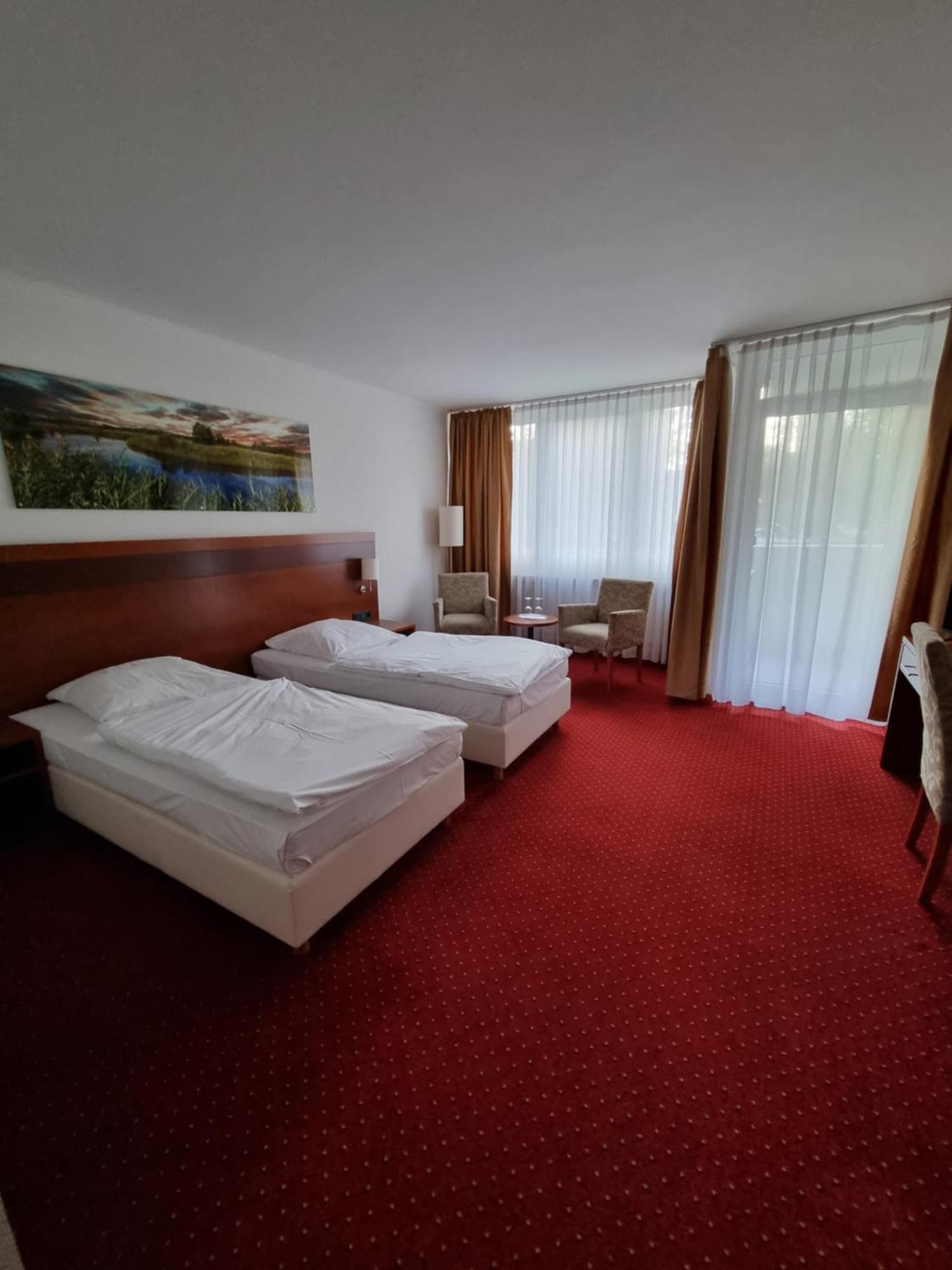 Double or Twin Room Balcony