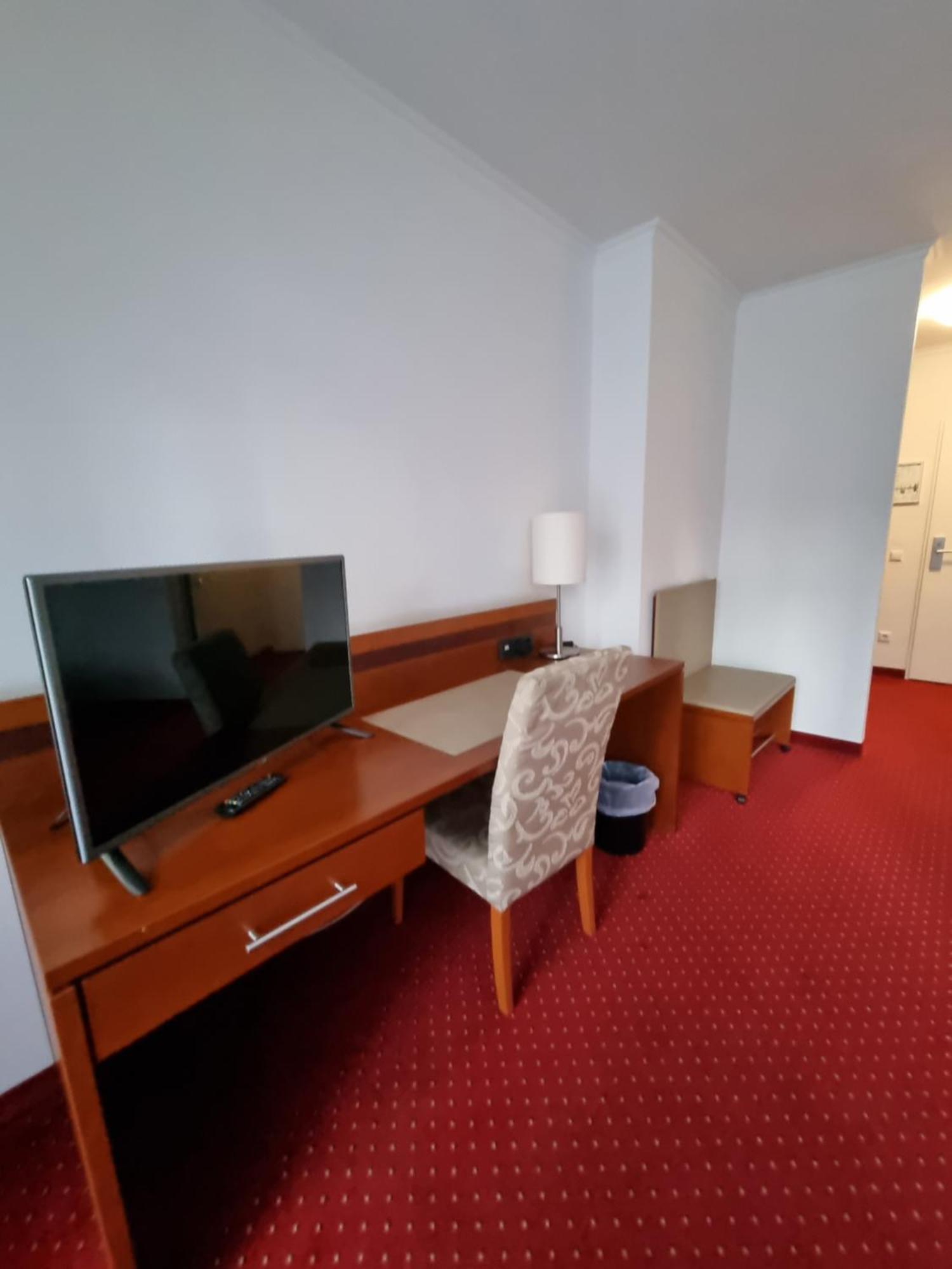 Double or Twin Room Balcony