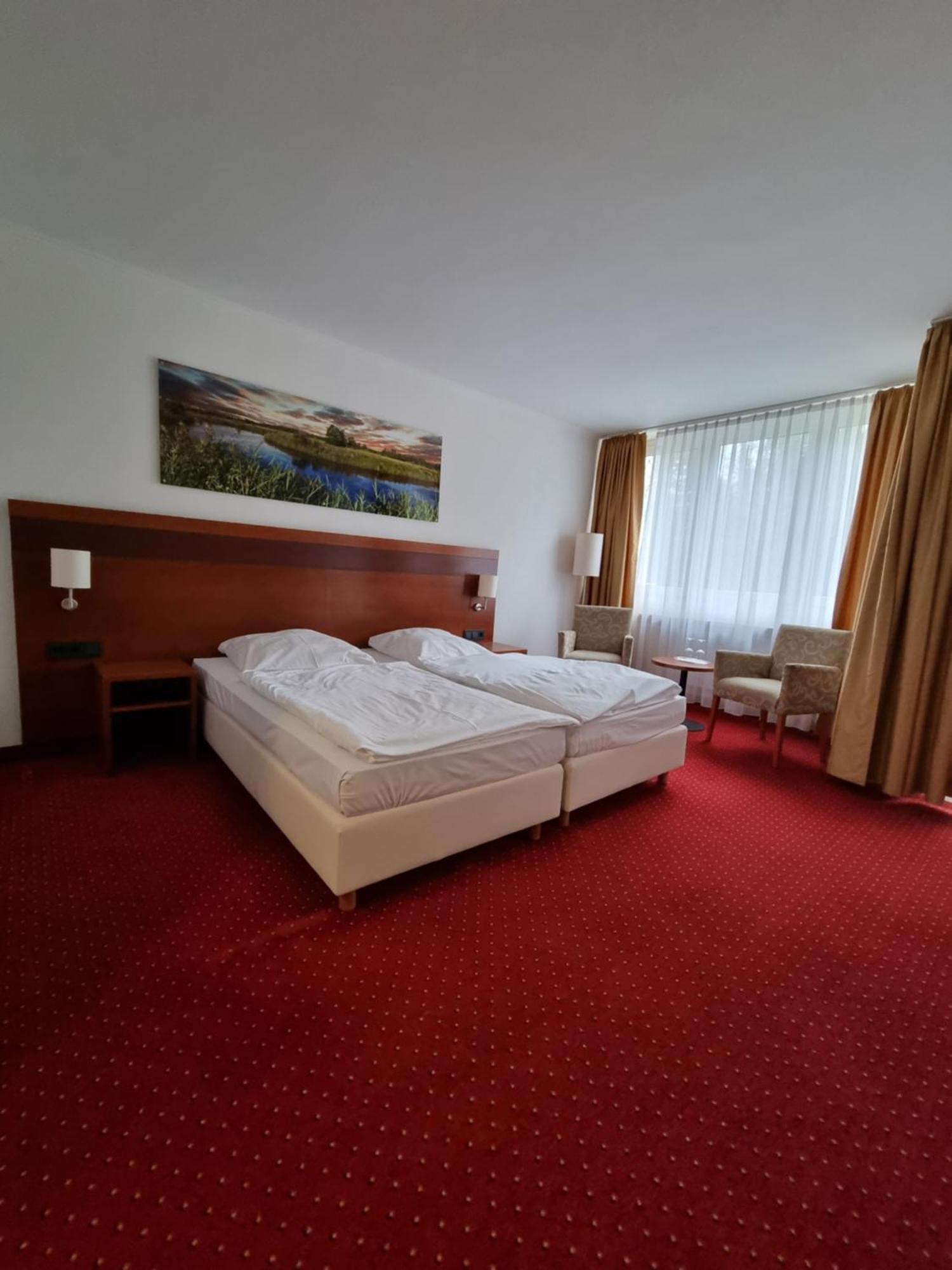 Double or Twin Room Balcony