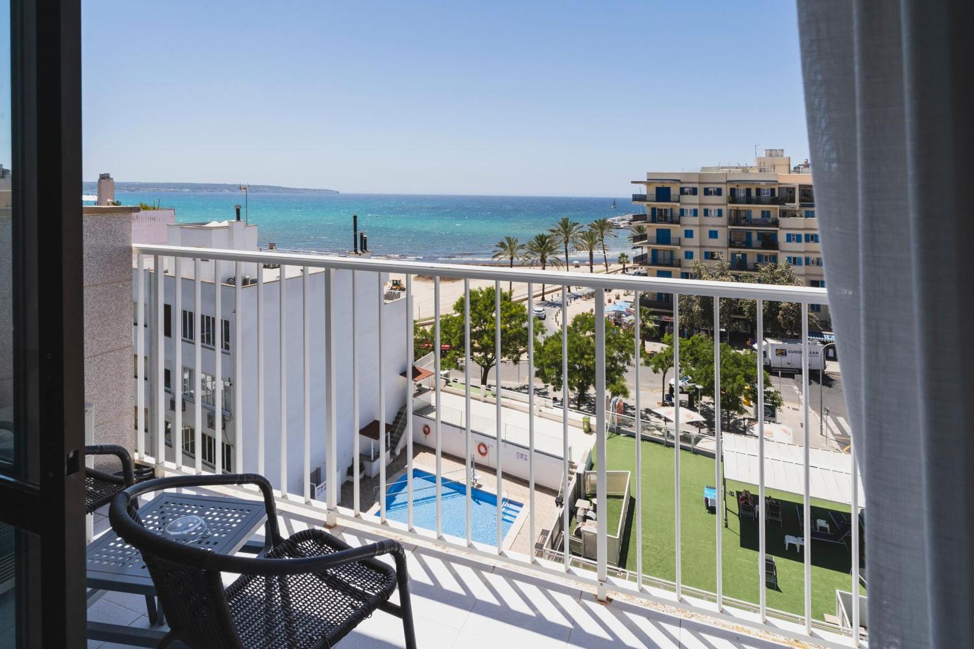 Chambre Lit Queen-Size - Vue sur Mer