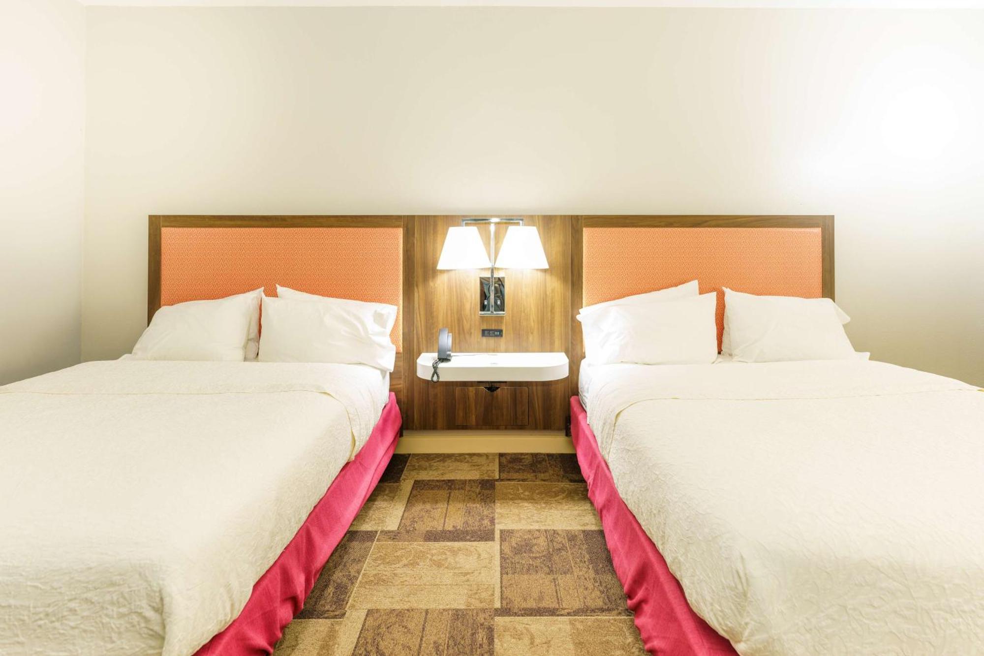 Room Two Queen Beds Non-Smoking