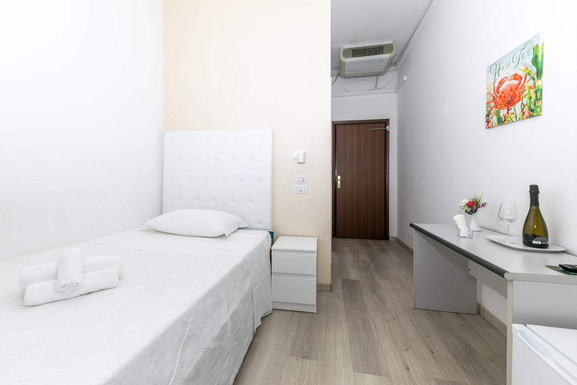 Single Room,1649023917:JPEG