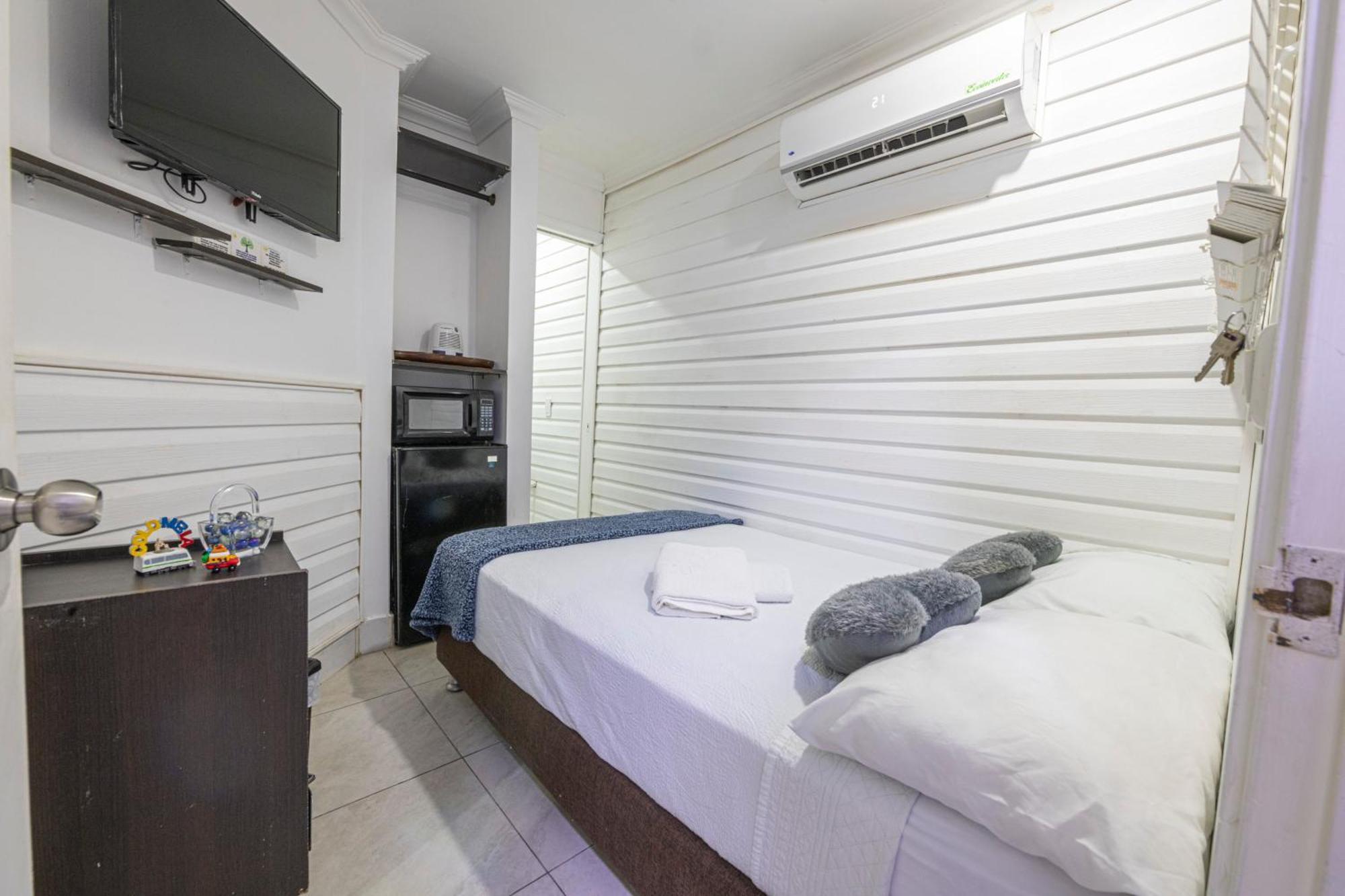 Economy Single Room