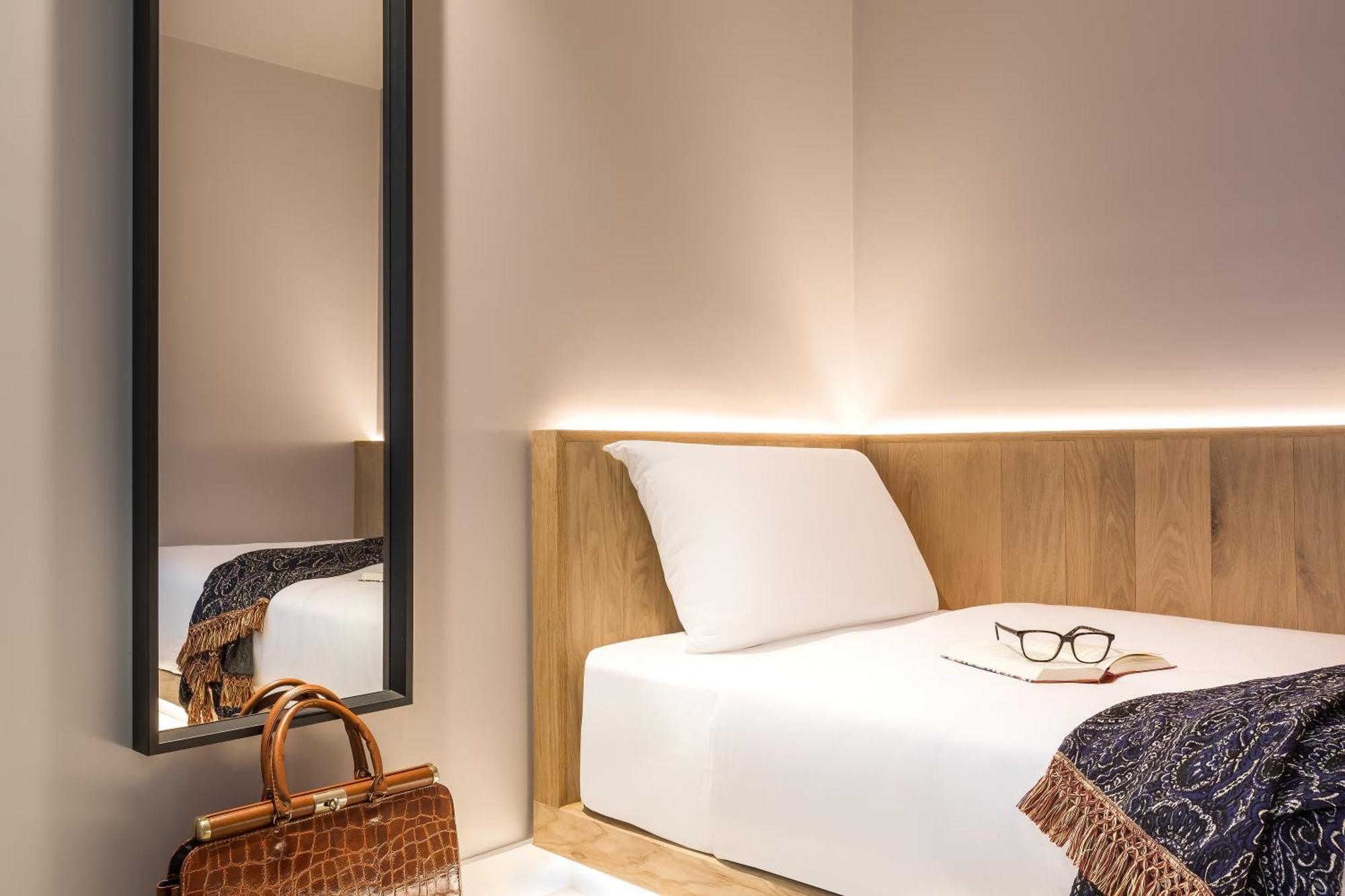Cocoon 1