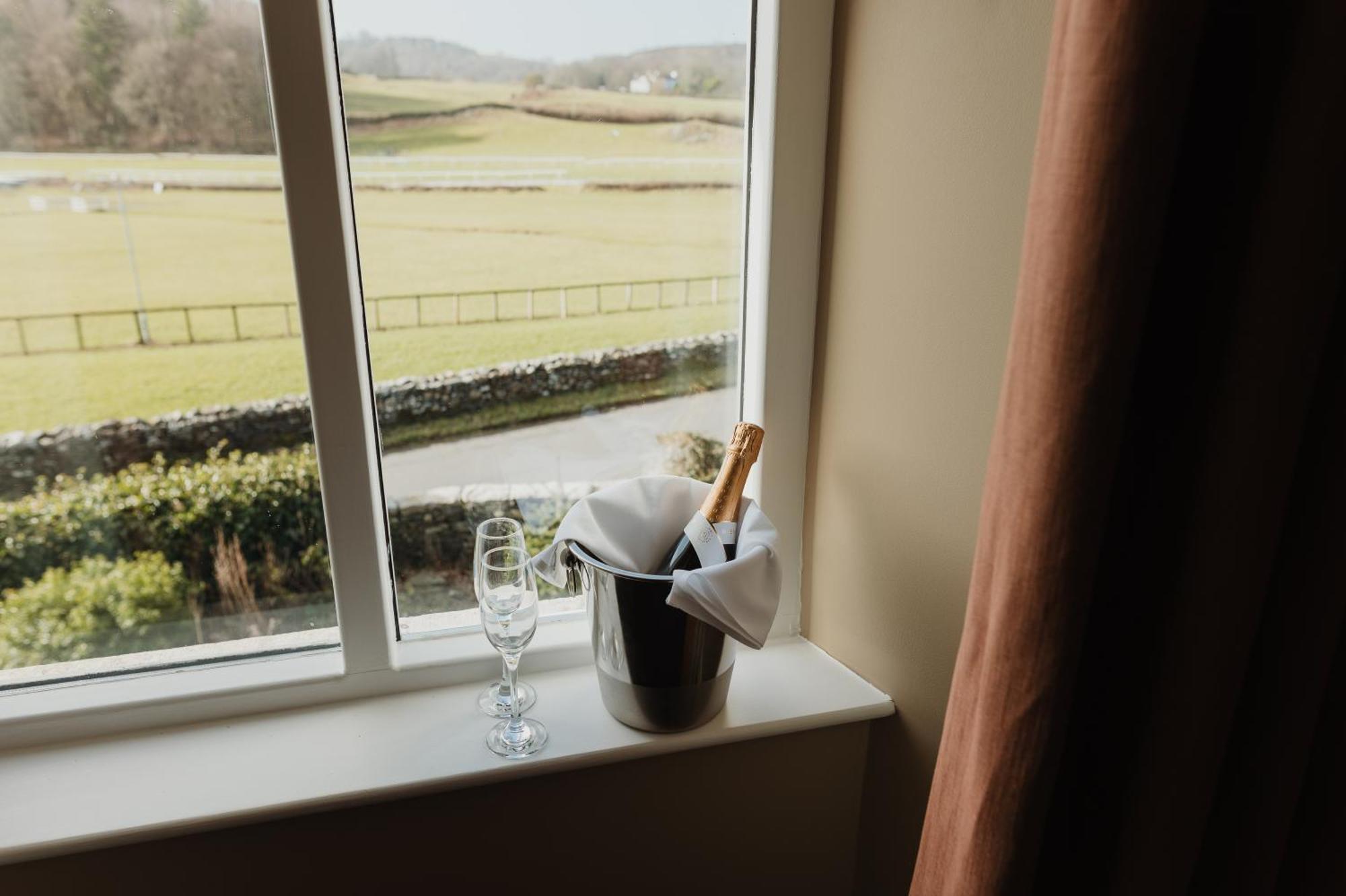 King Room with Mountain View