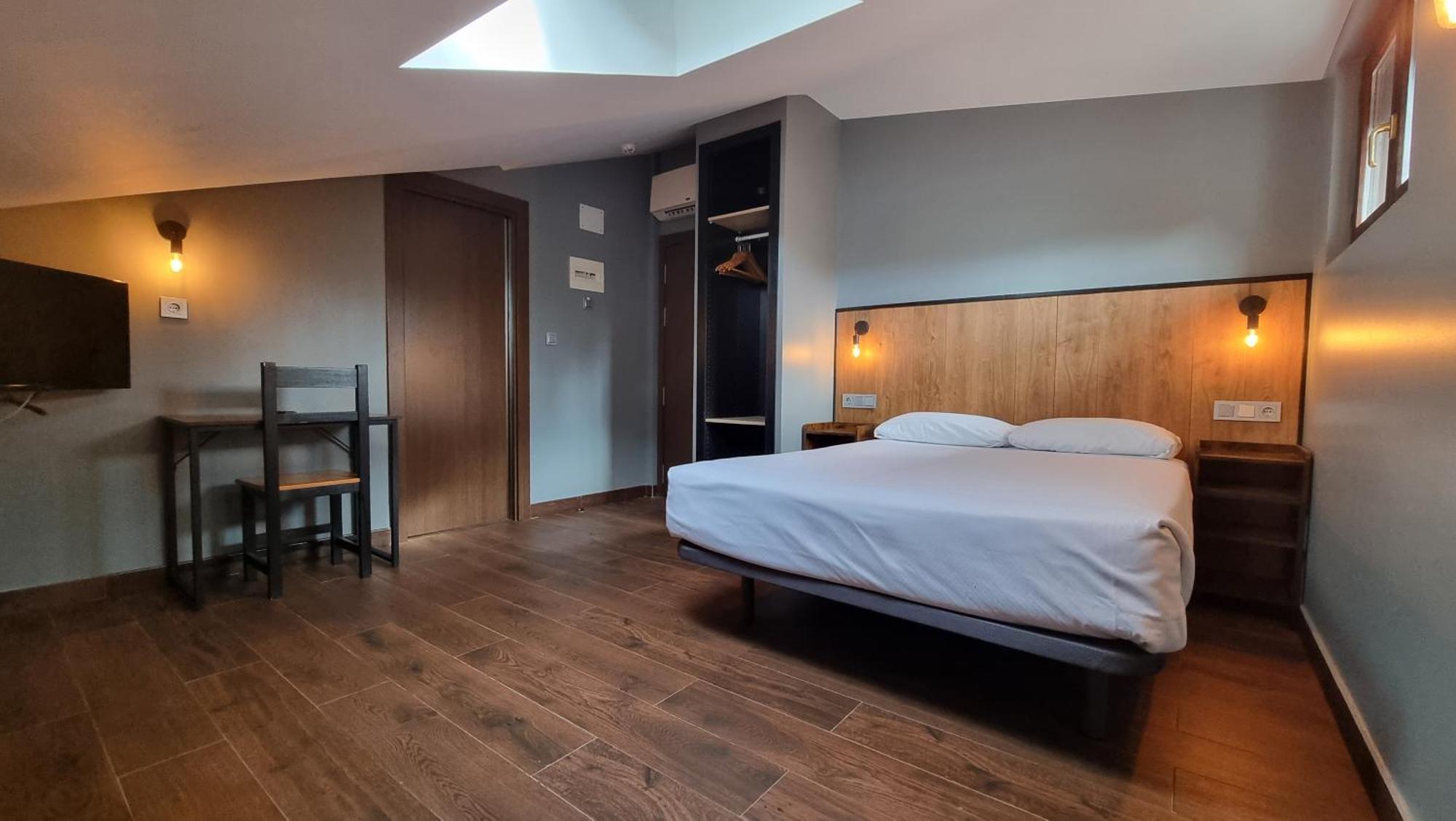 Economy Twin Room,1649876236:JPEG