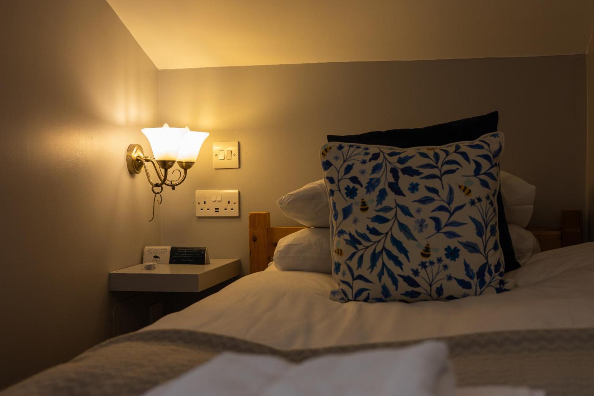 Deluxe Single Room