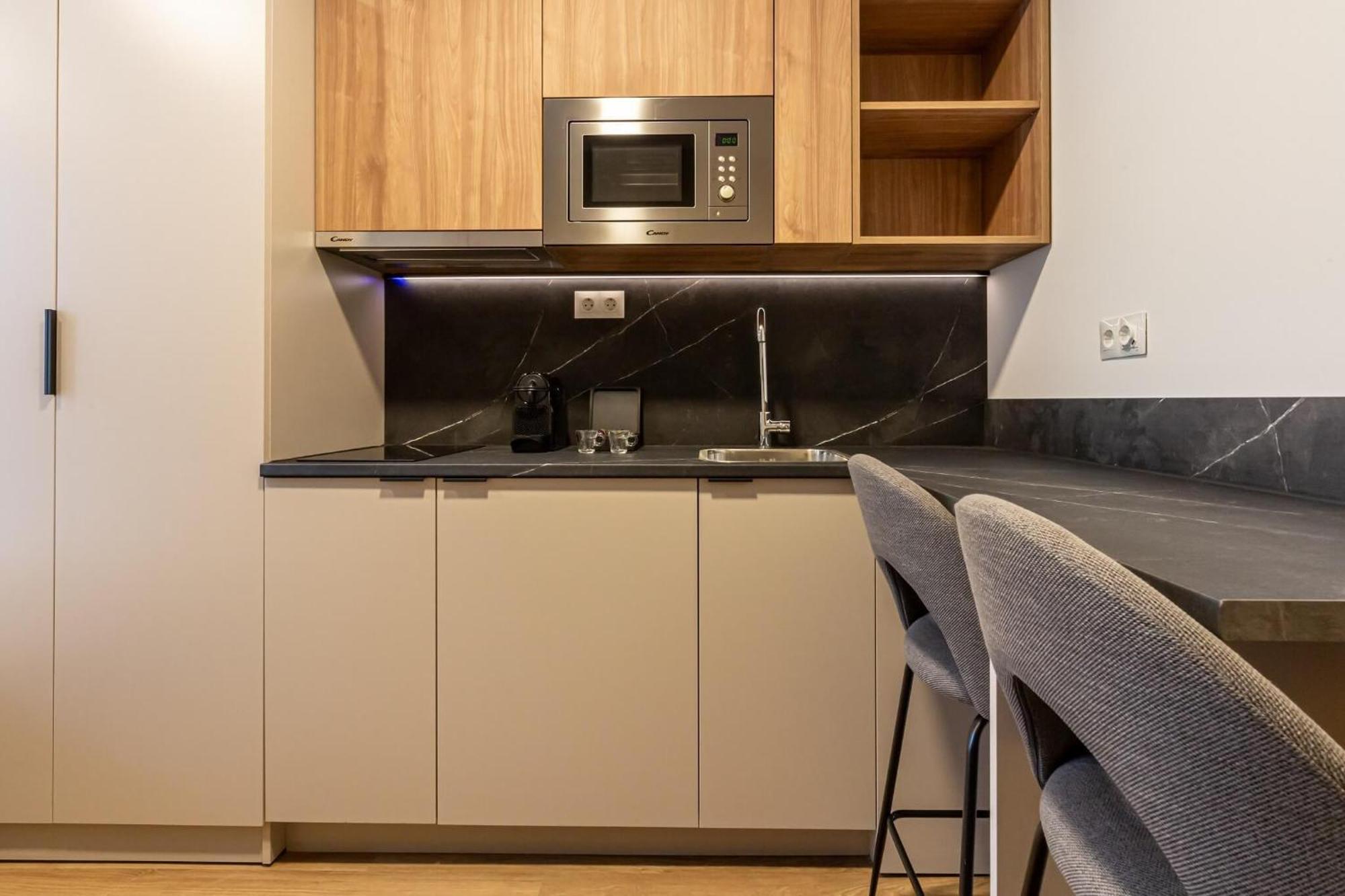 Studio Apartment