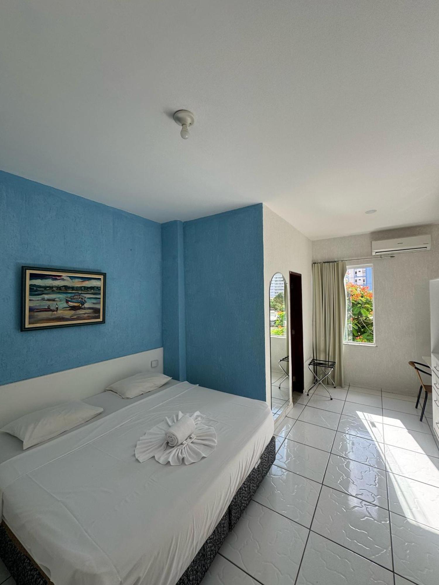 Quarto Duplo