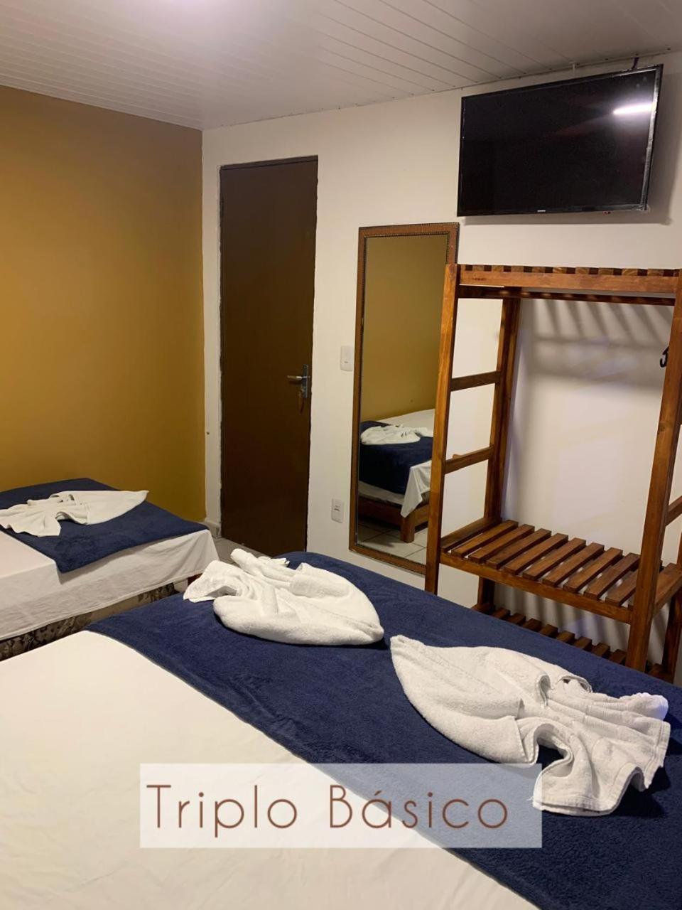 Quarto Triplo Básico