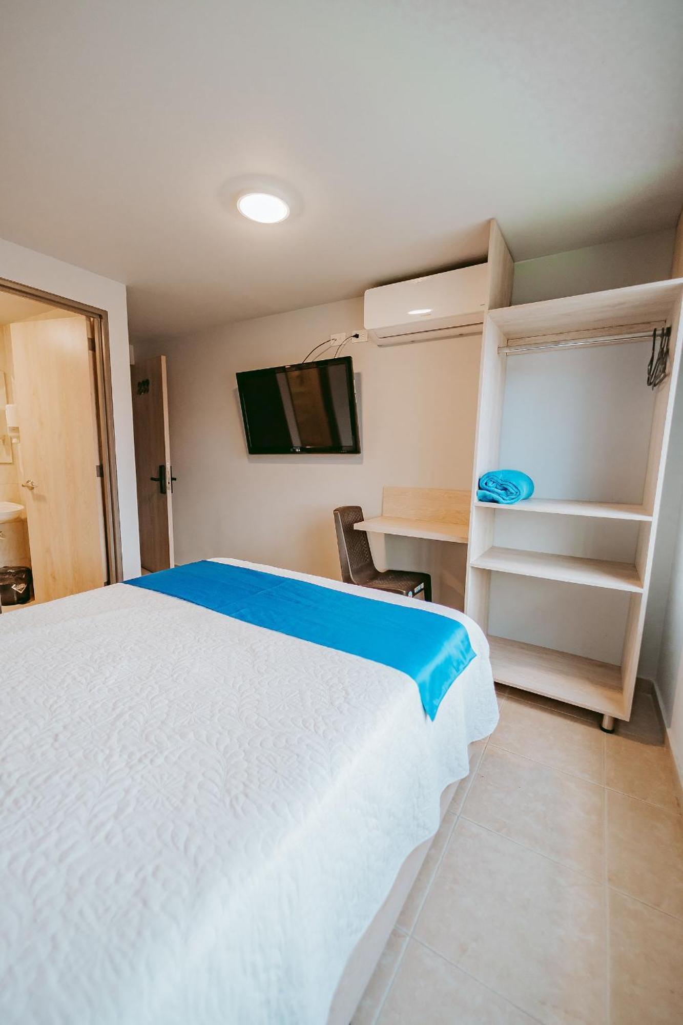 Double Room Private Bathroom