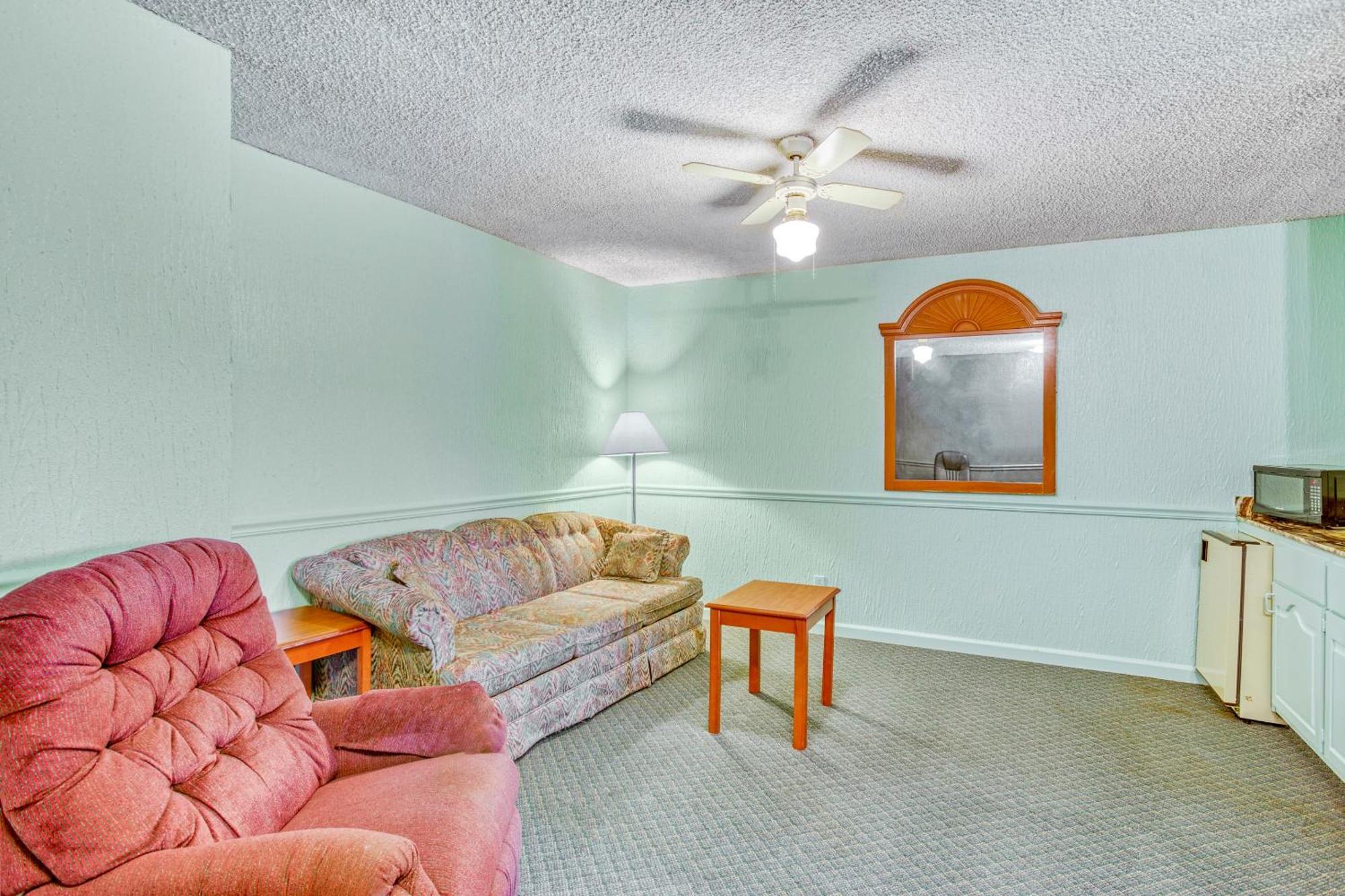 One-Bedroom Suite