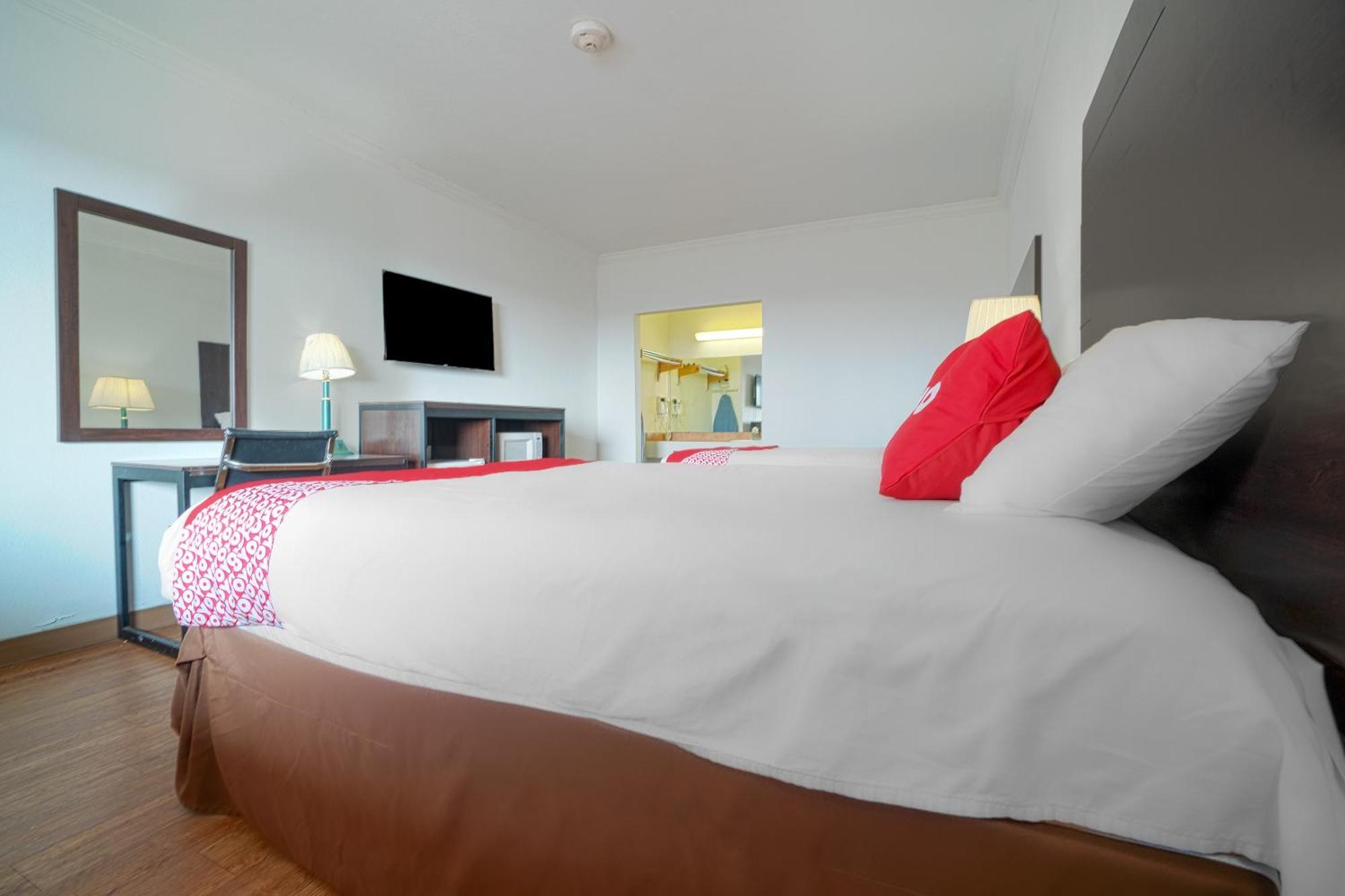 Queen Room with Two Queen Beds