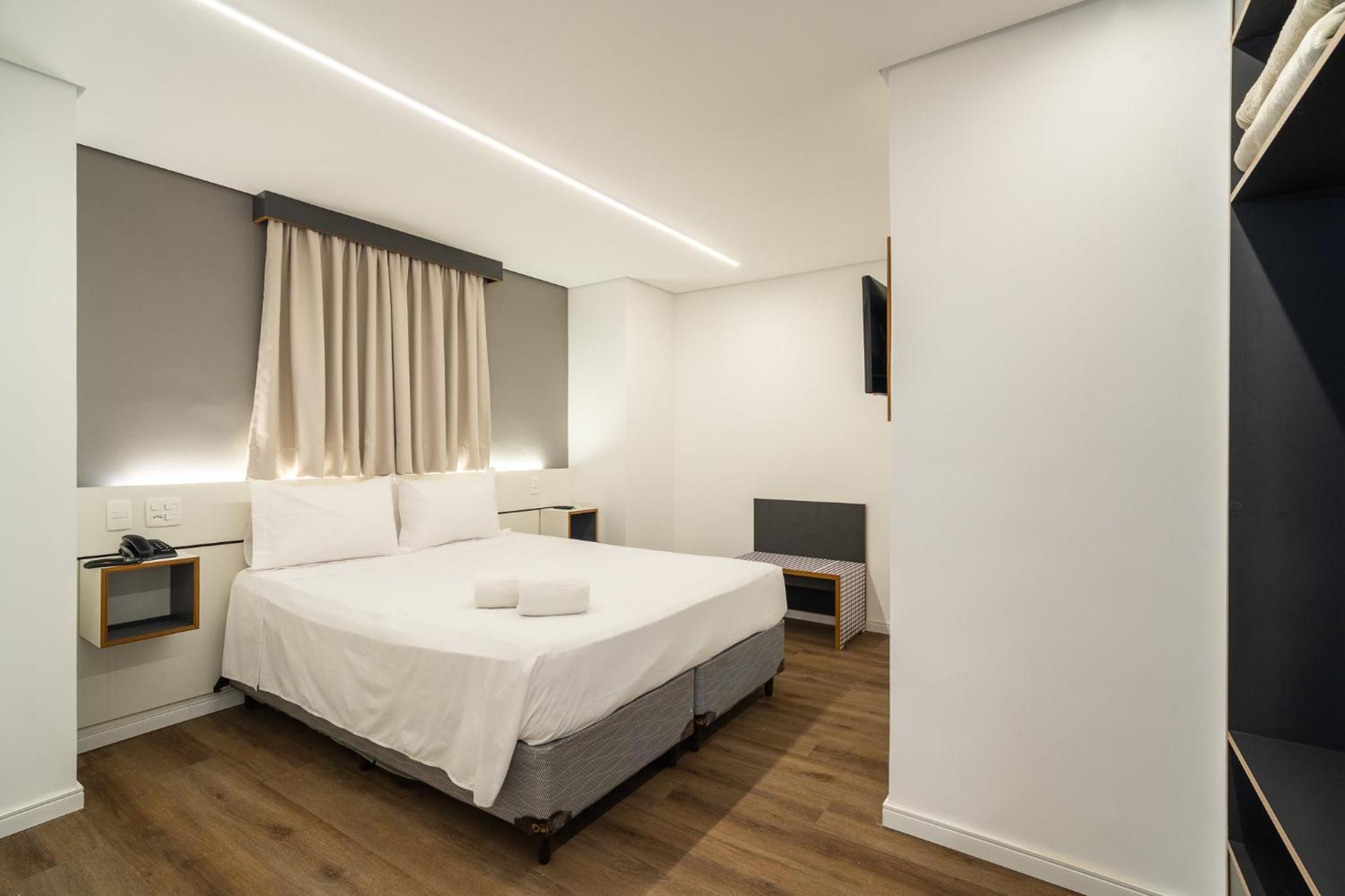 Quarto Duplo Deluxe