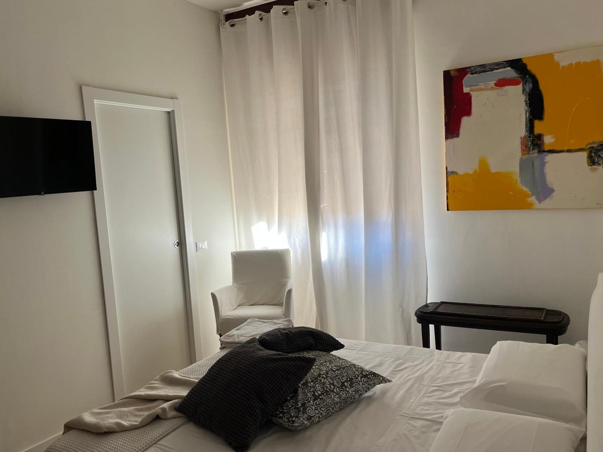 Quarto Duplo com Casa de Banho Privativa