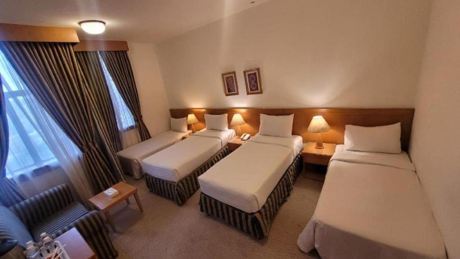 Suite with 5 Beds