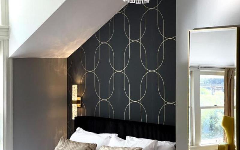 Deluxe Queen Room with River View