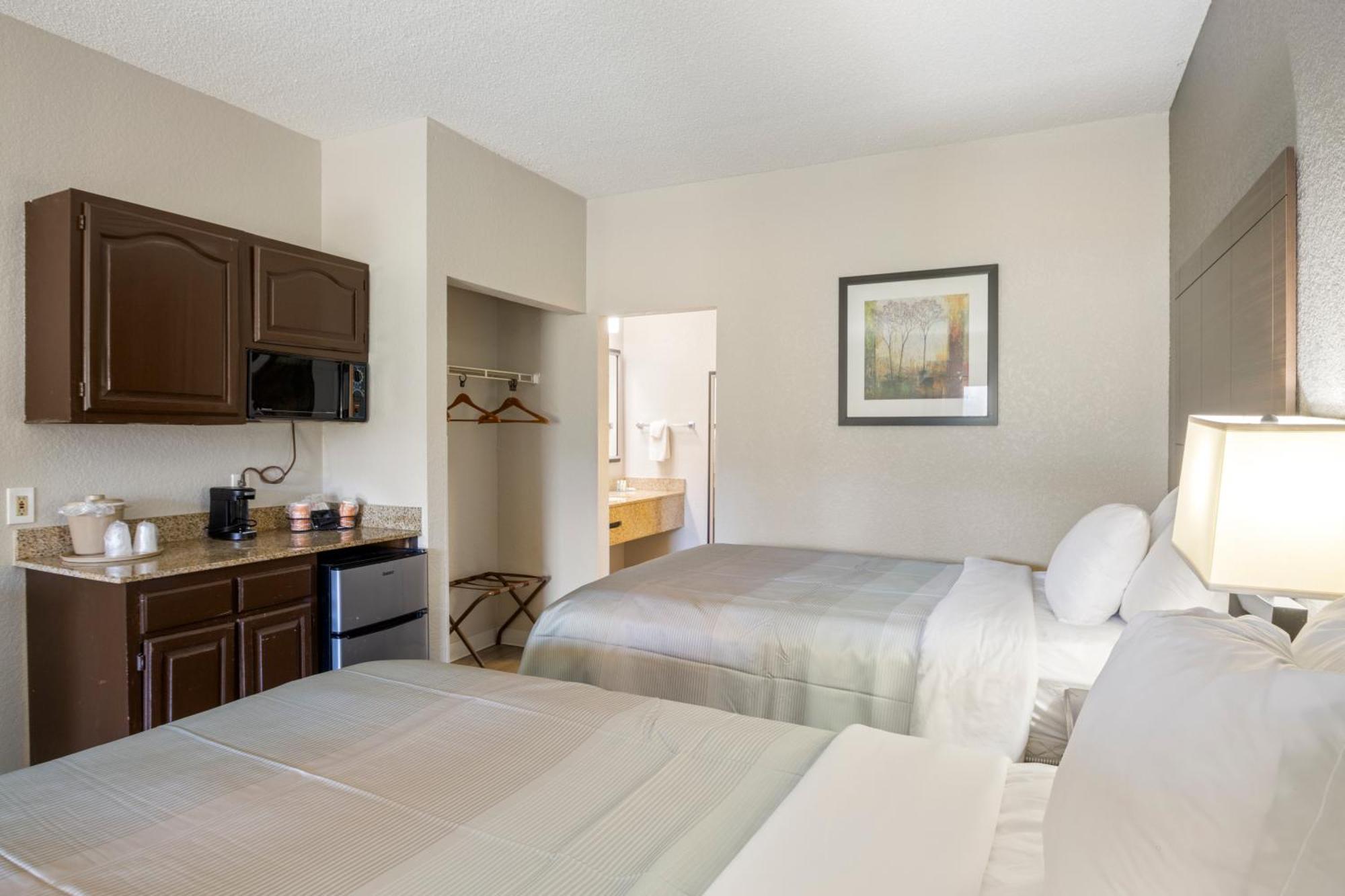 Efficiency Suite with Two Double Beds - Non-Smoking
