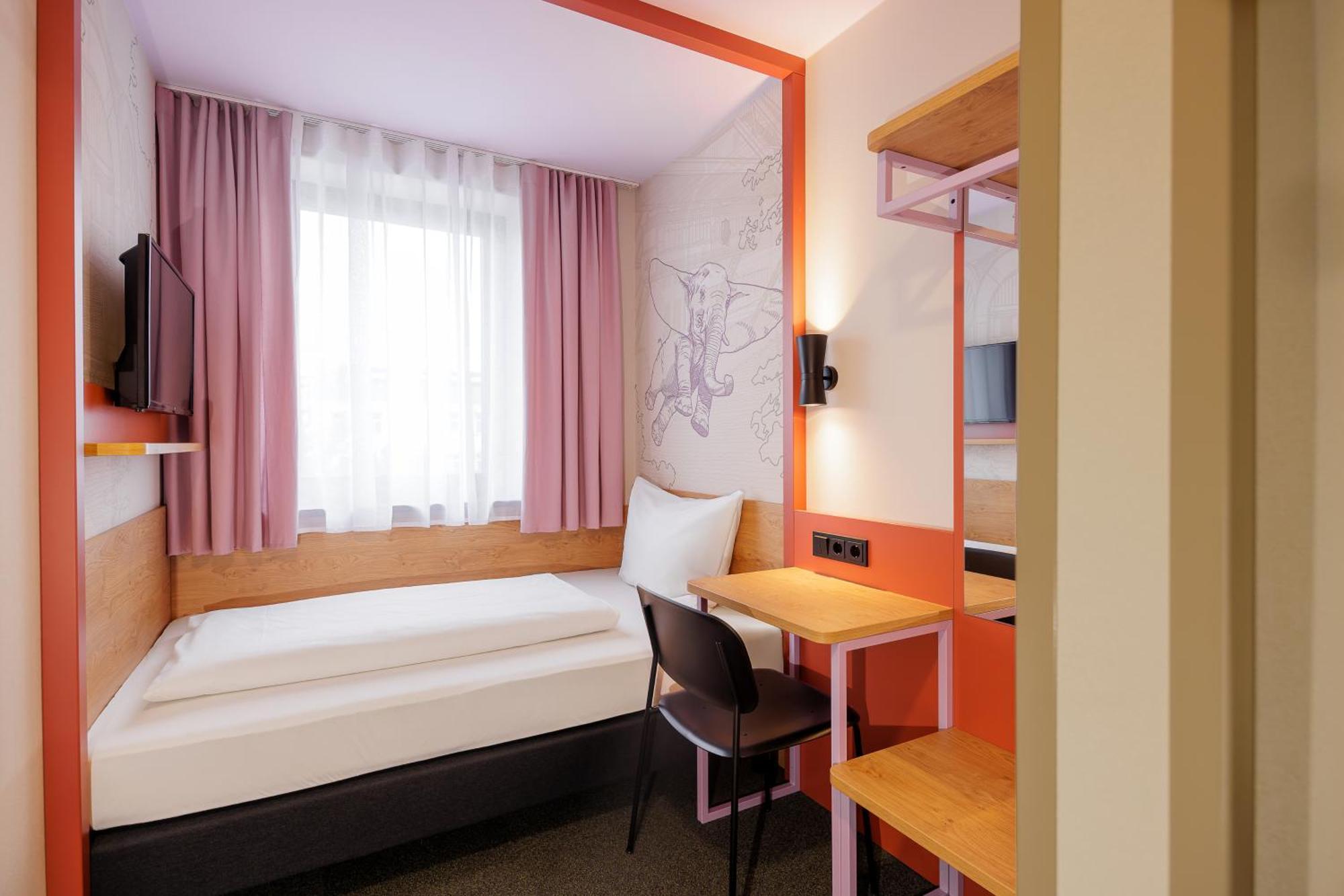 Single Room Basic