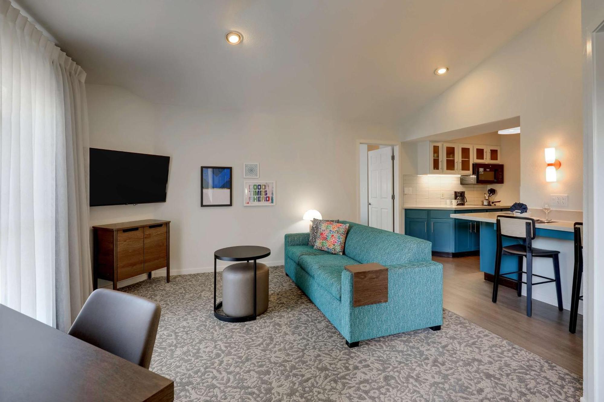 Penthouse Suite