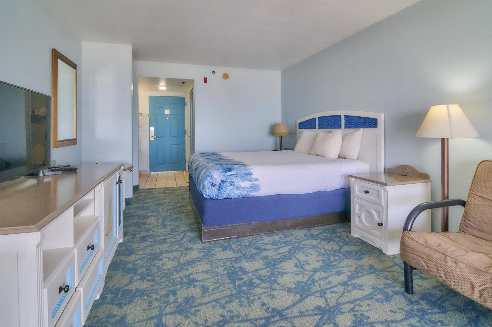 Standard King Room Second Floor