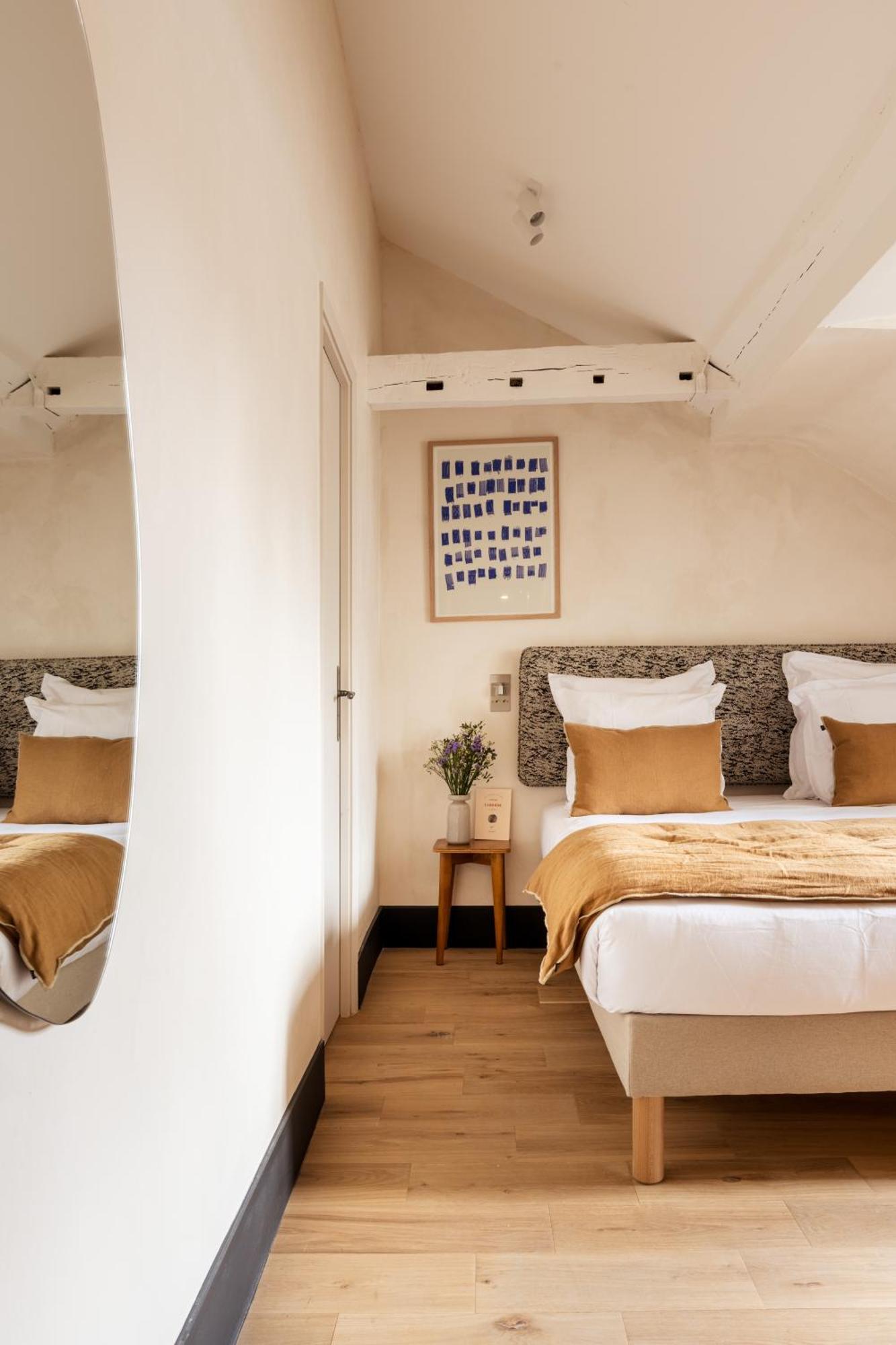 Luxury Triple Room