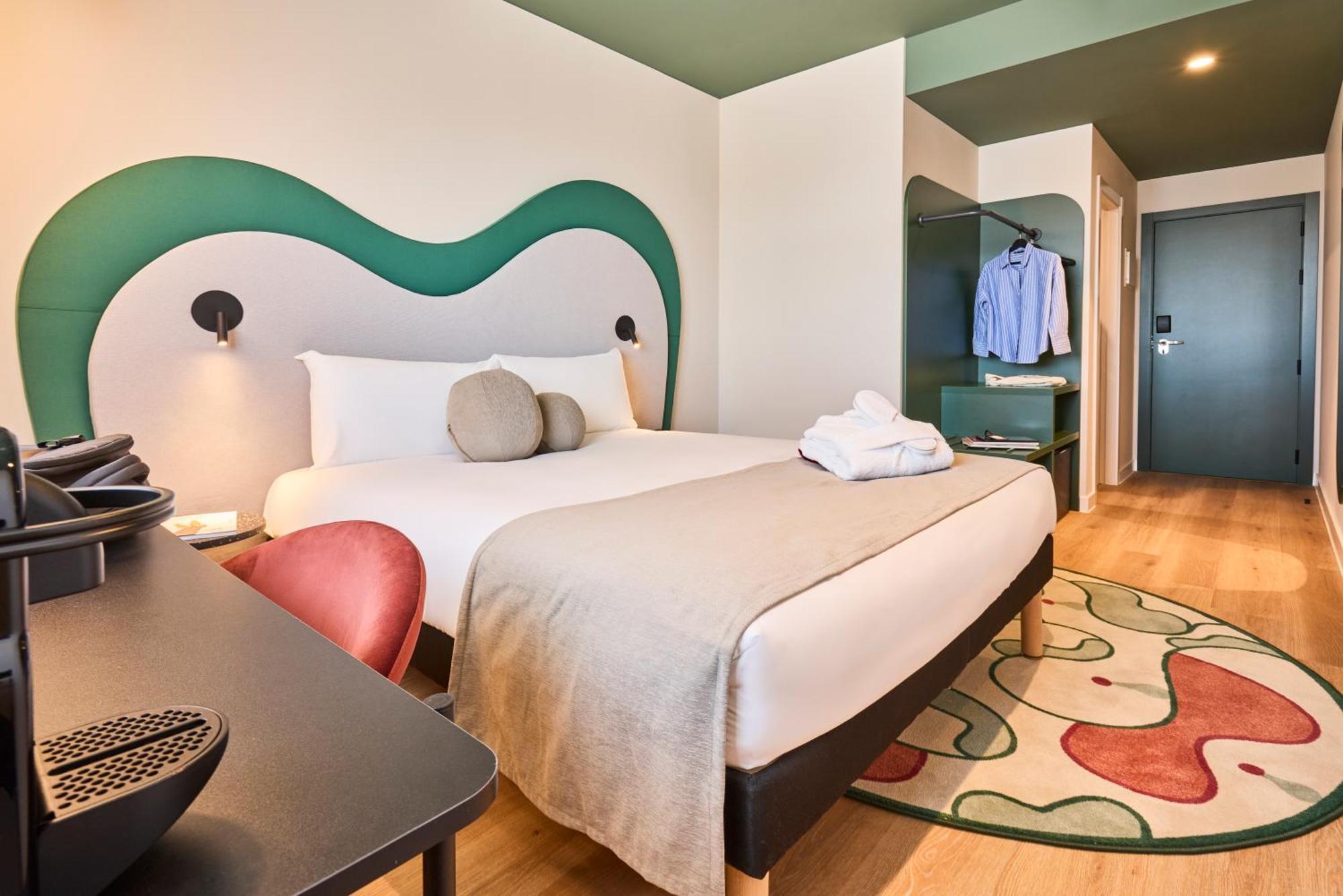 Premium Double Room,1735266048:JPEG